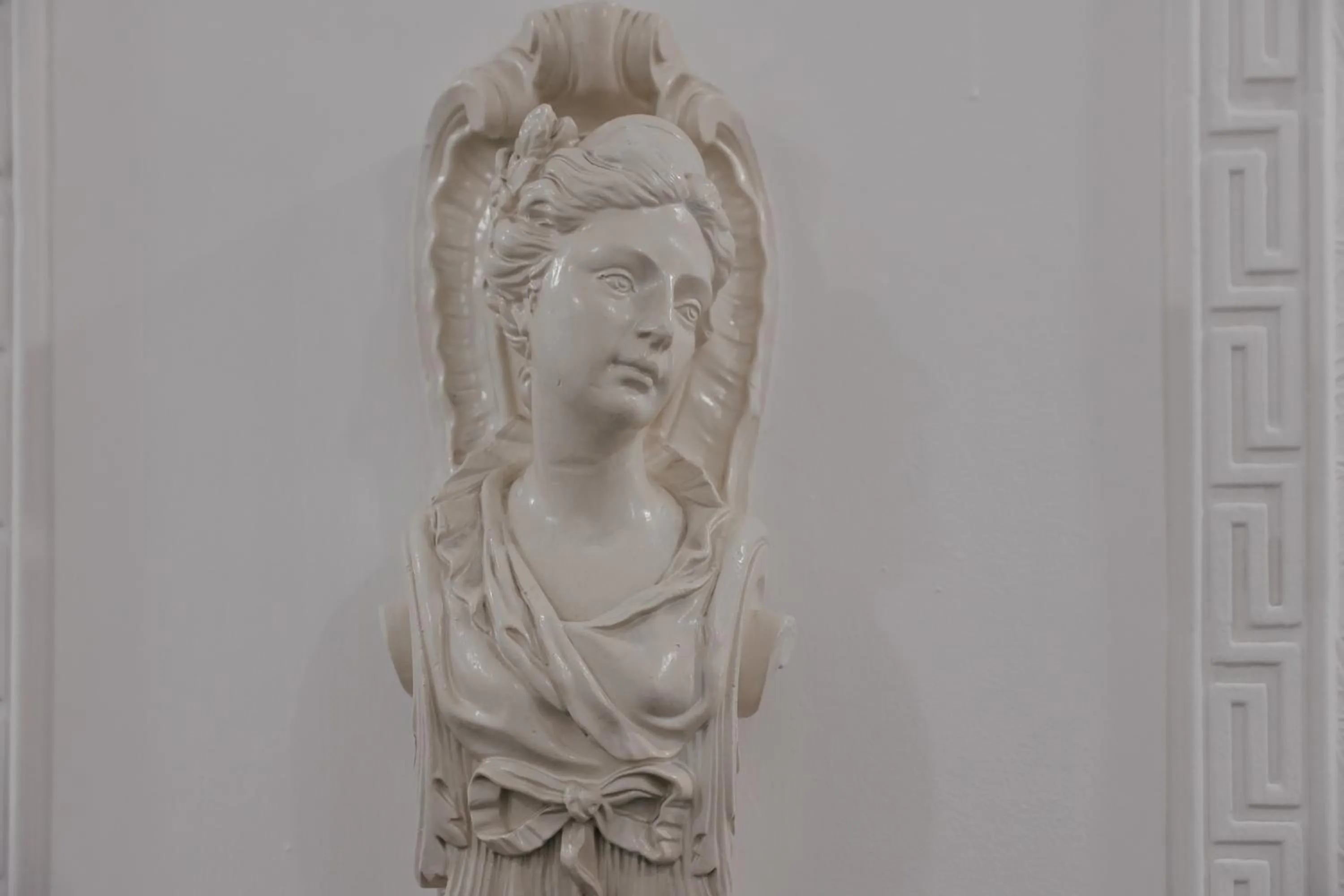 Decorative detail in Grand Hotel