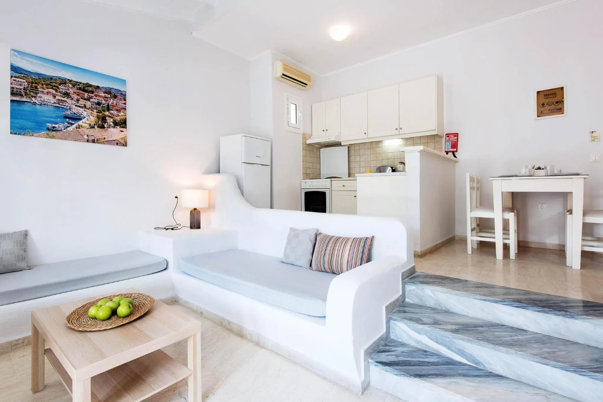 Kitchen or kitchenette in Balaris Apartments