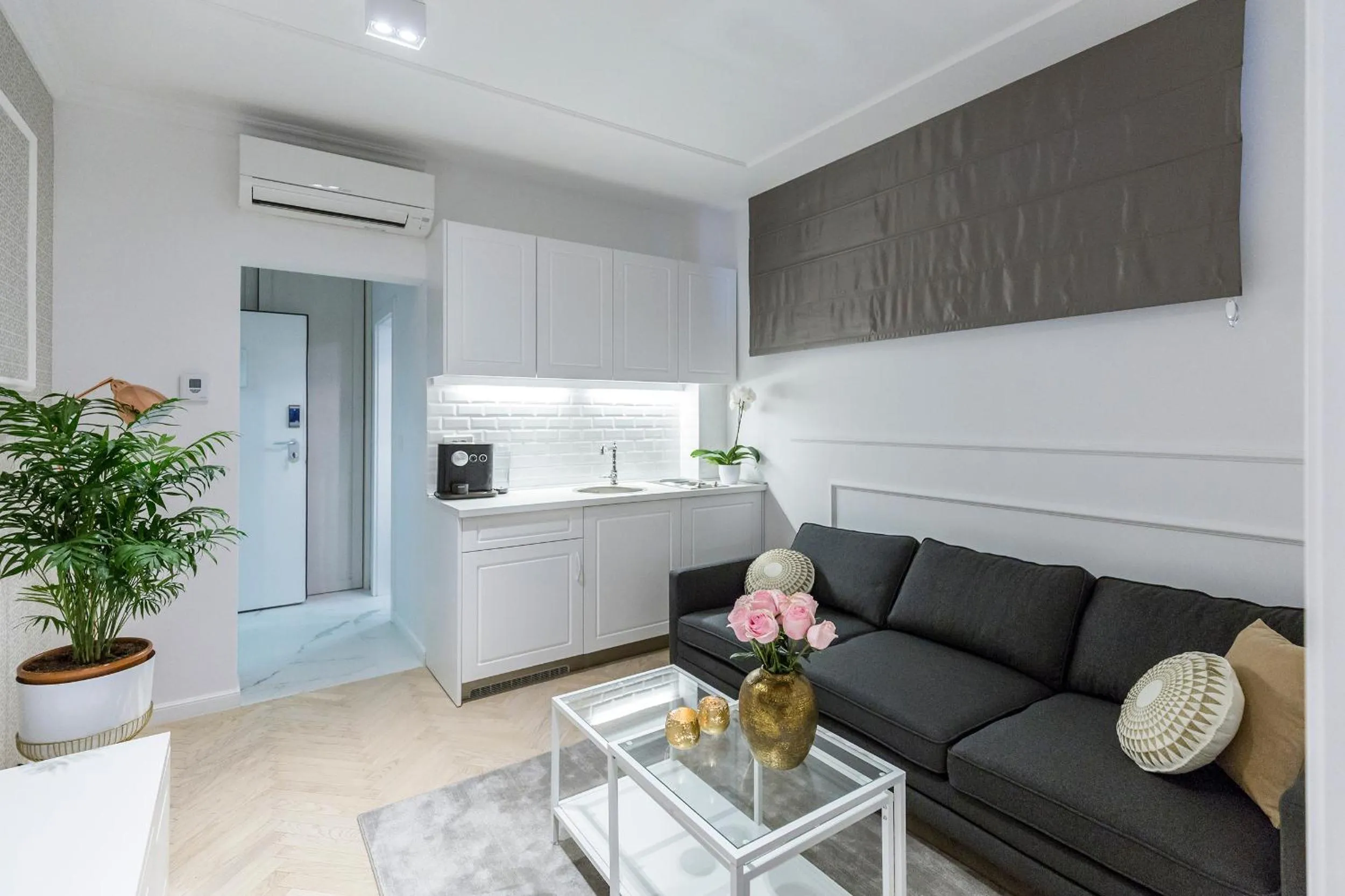 MM House - self check-in