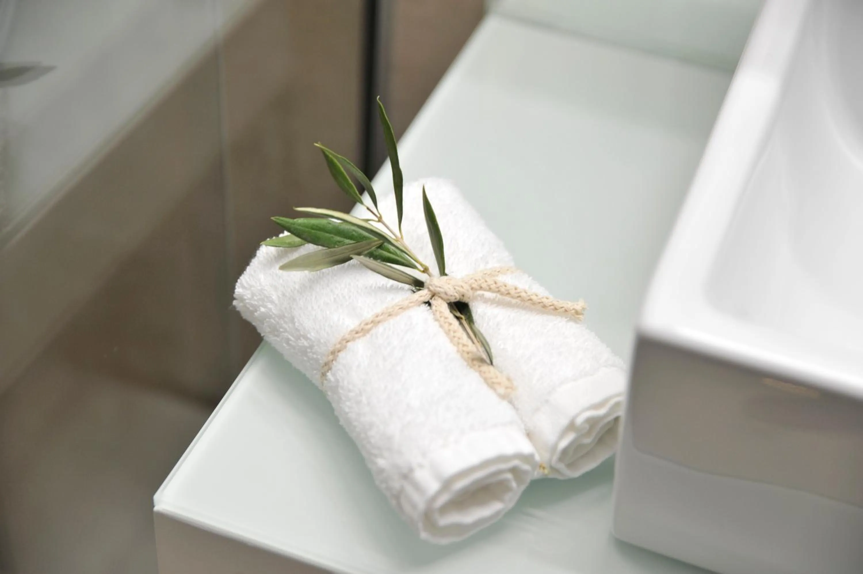 Bathroom in Athens Platinum Rooms and Suites