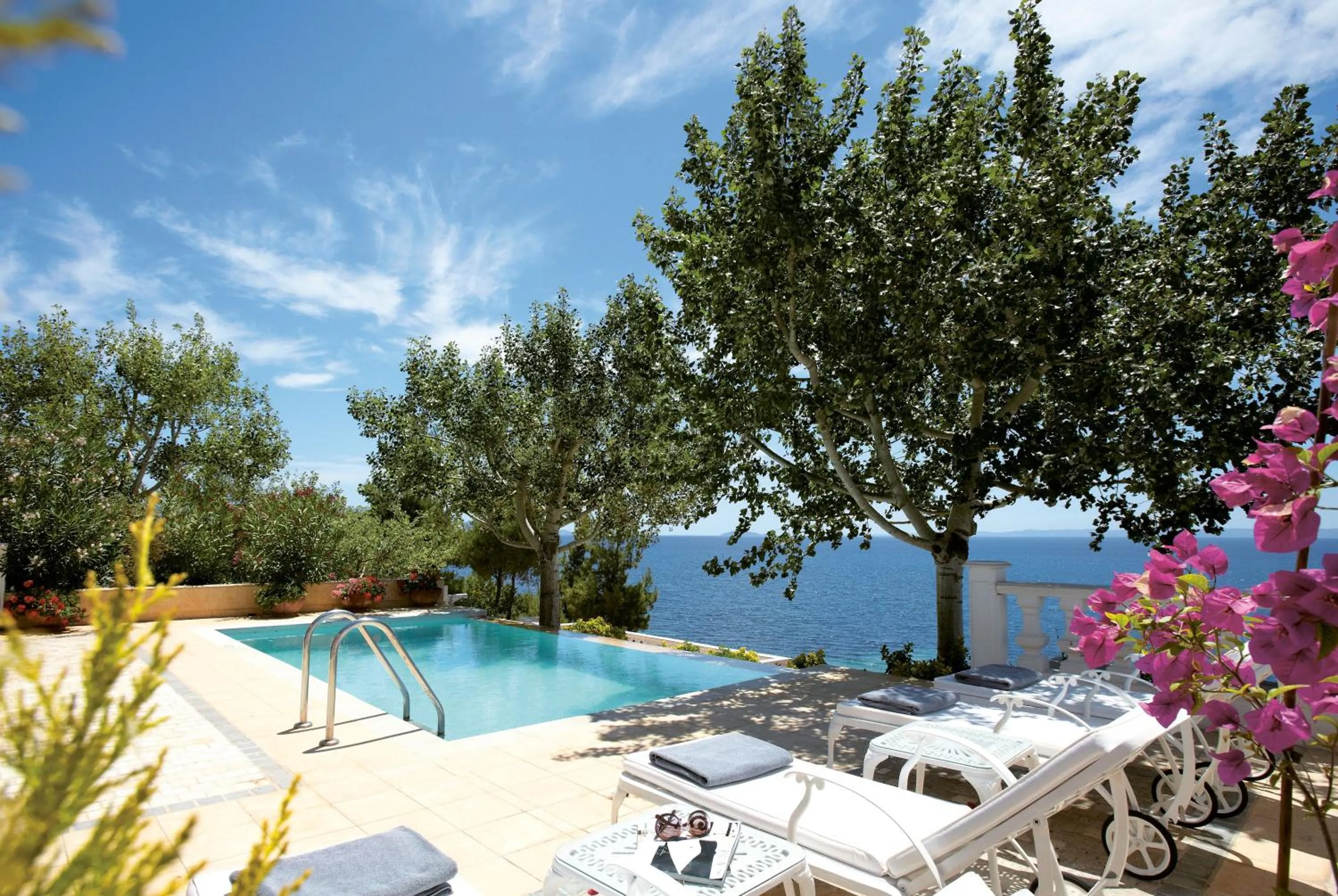 Swimming pool in The Danai