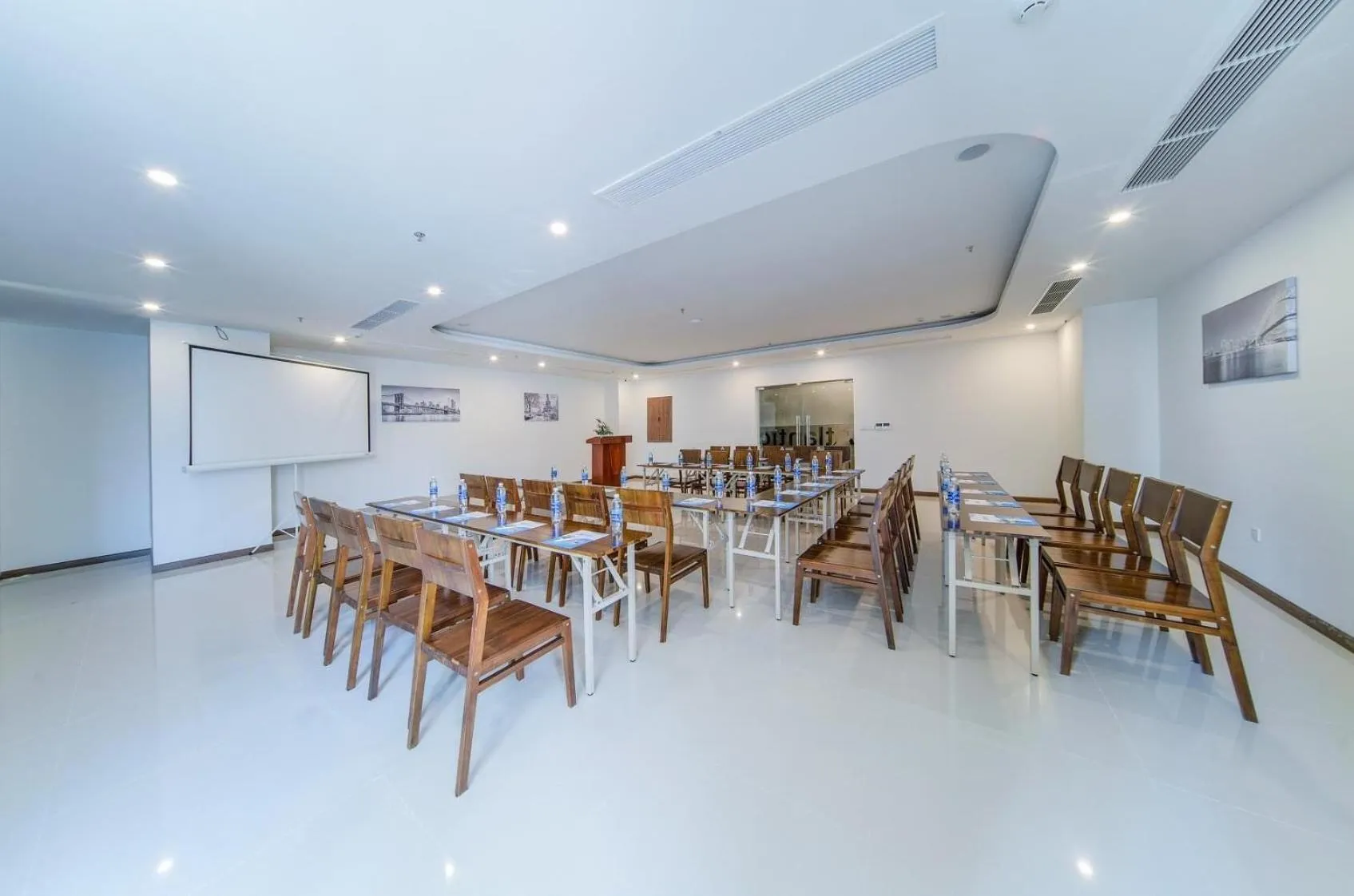 Meeting/conference room in Atlantic Nha Trang Hotel