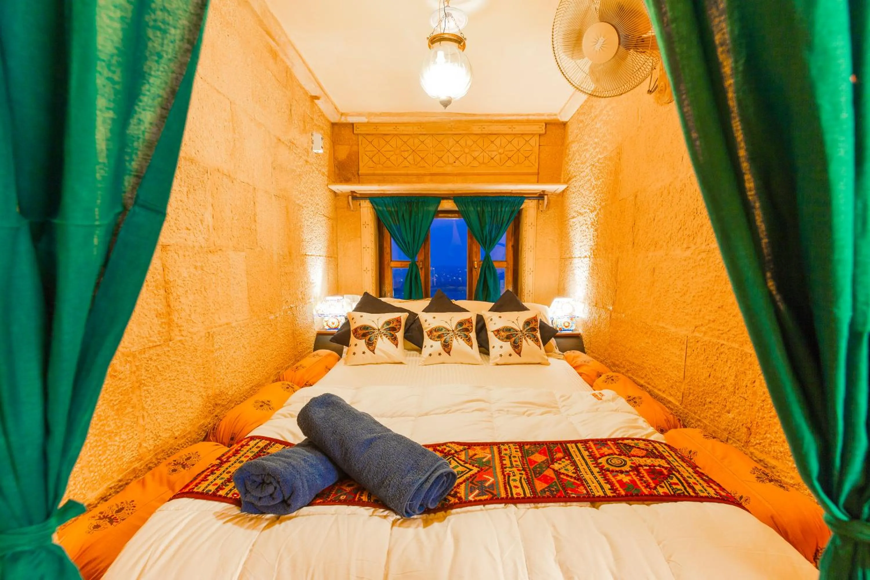 Bed in Zostel Jaisalmer