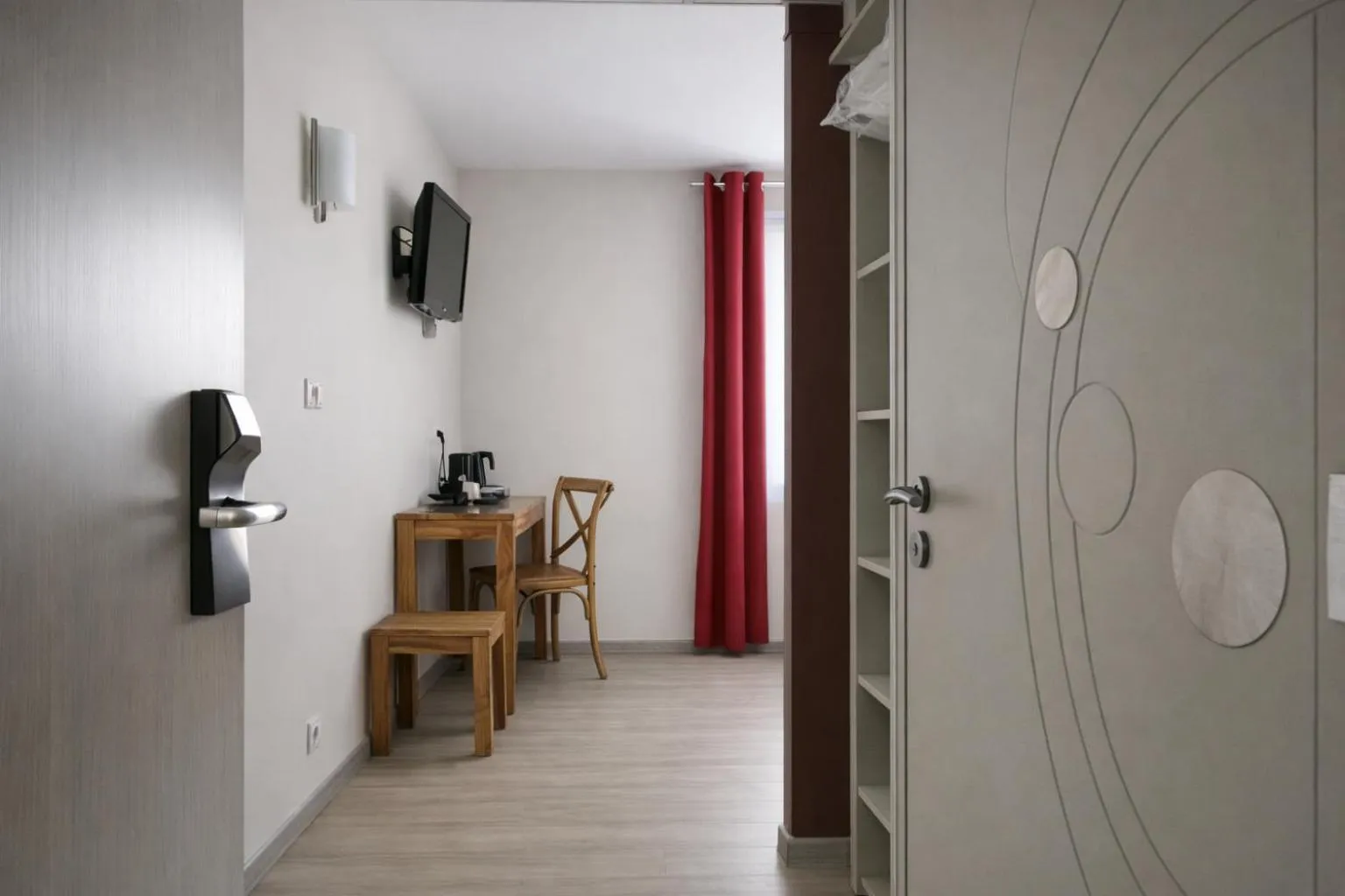 Bedroom in Kyriad Perpignan Sud