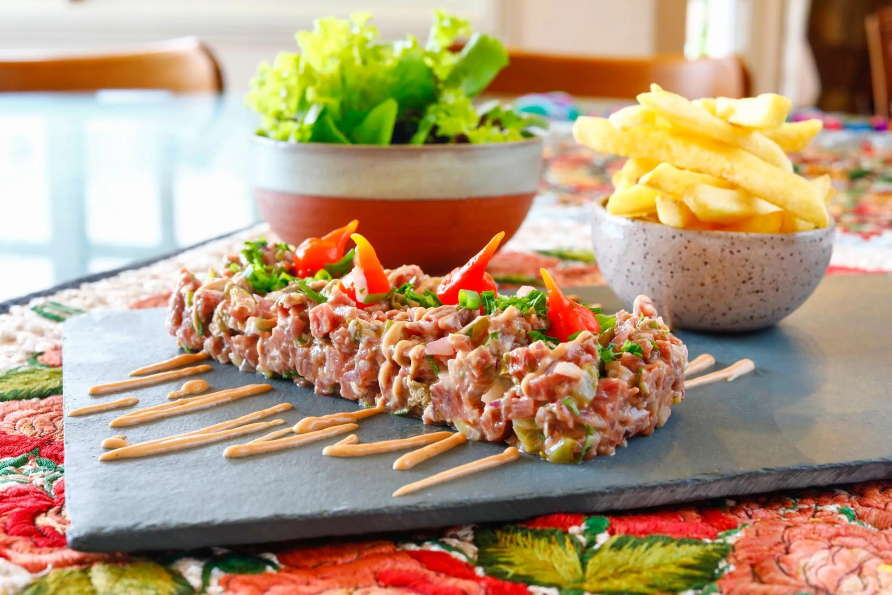 Restaurant/places to eat in Manary Praia Hotel