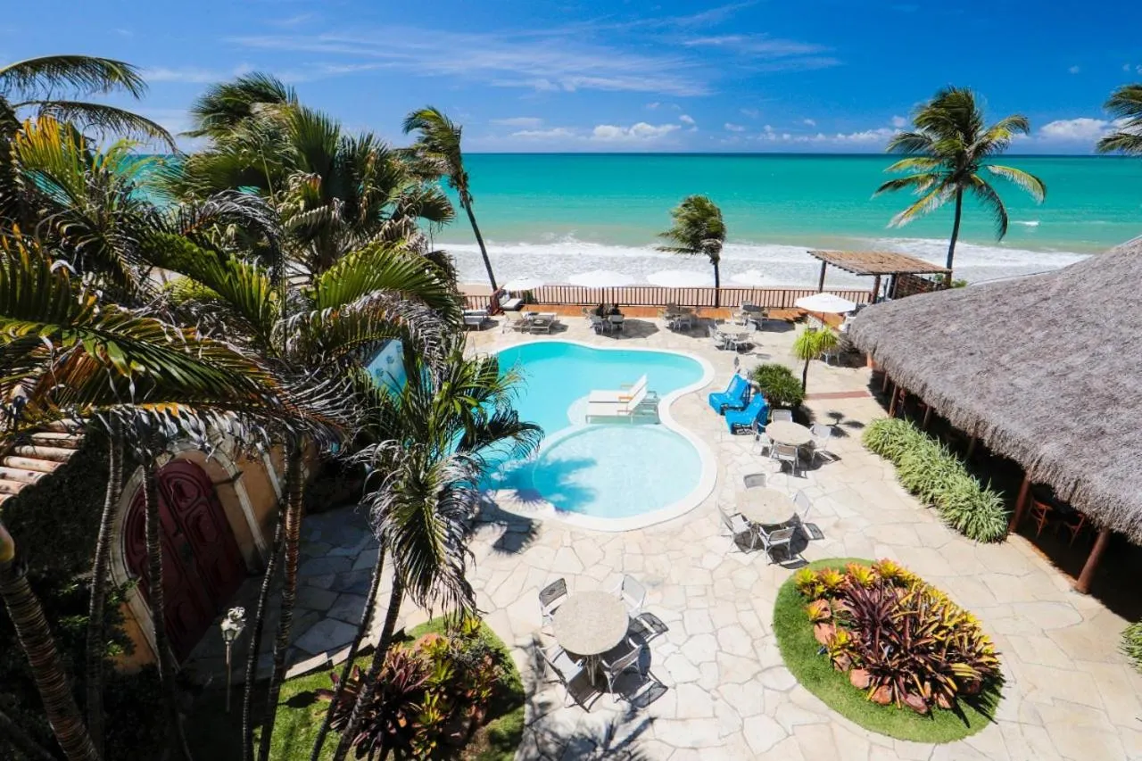 Restaurant/places to eat in Manary Praia Hotel