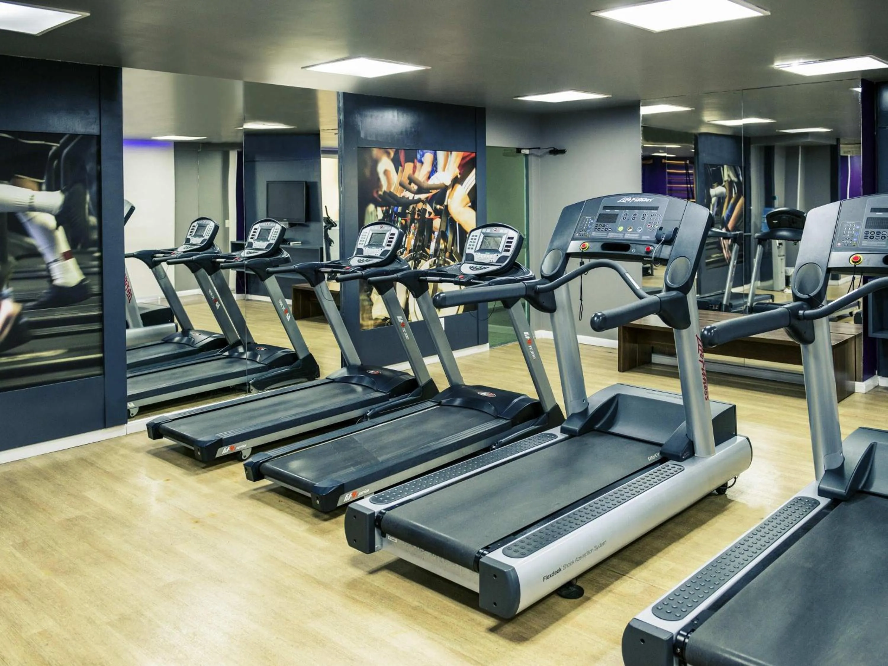 Fitness centre/facilities in Mercure Rio de Janeiro Nova Iguaçu