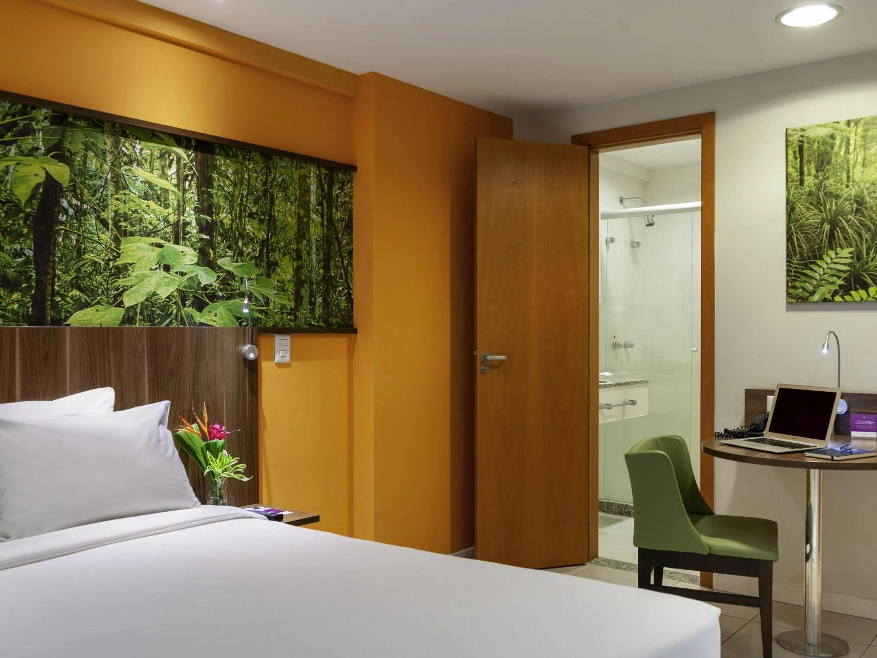 Bedroom, Bed in Mercure Rio de Janeiro Nova Iguaçu