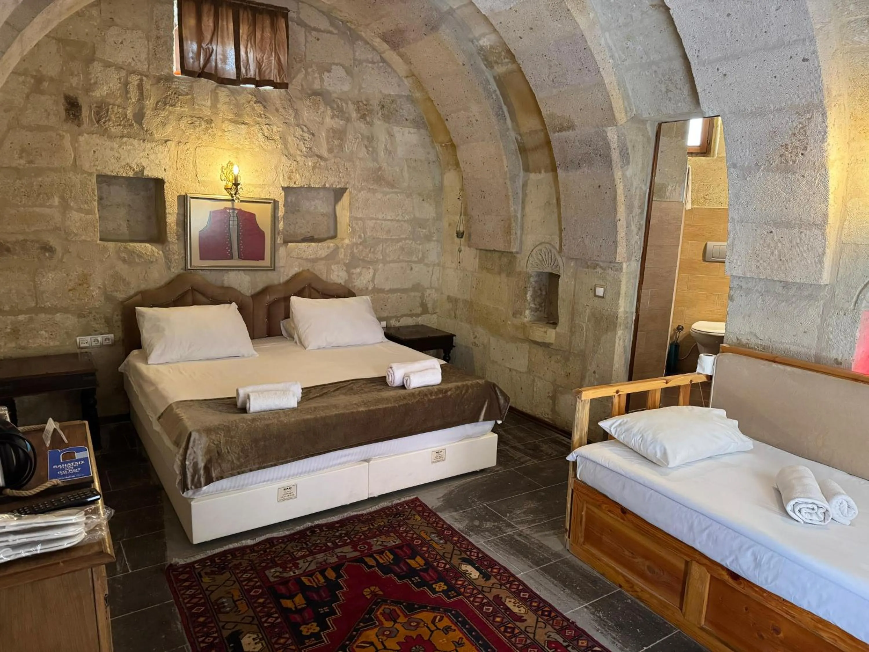Photo of the whole room, Bed in Cave Art Hotel Cappadocia