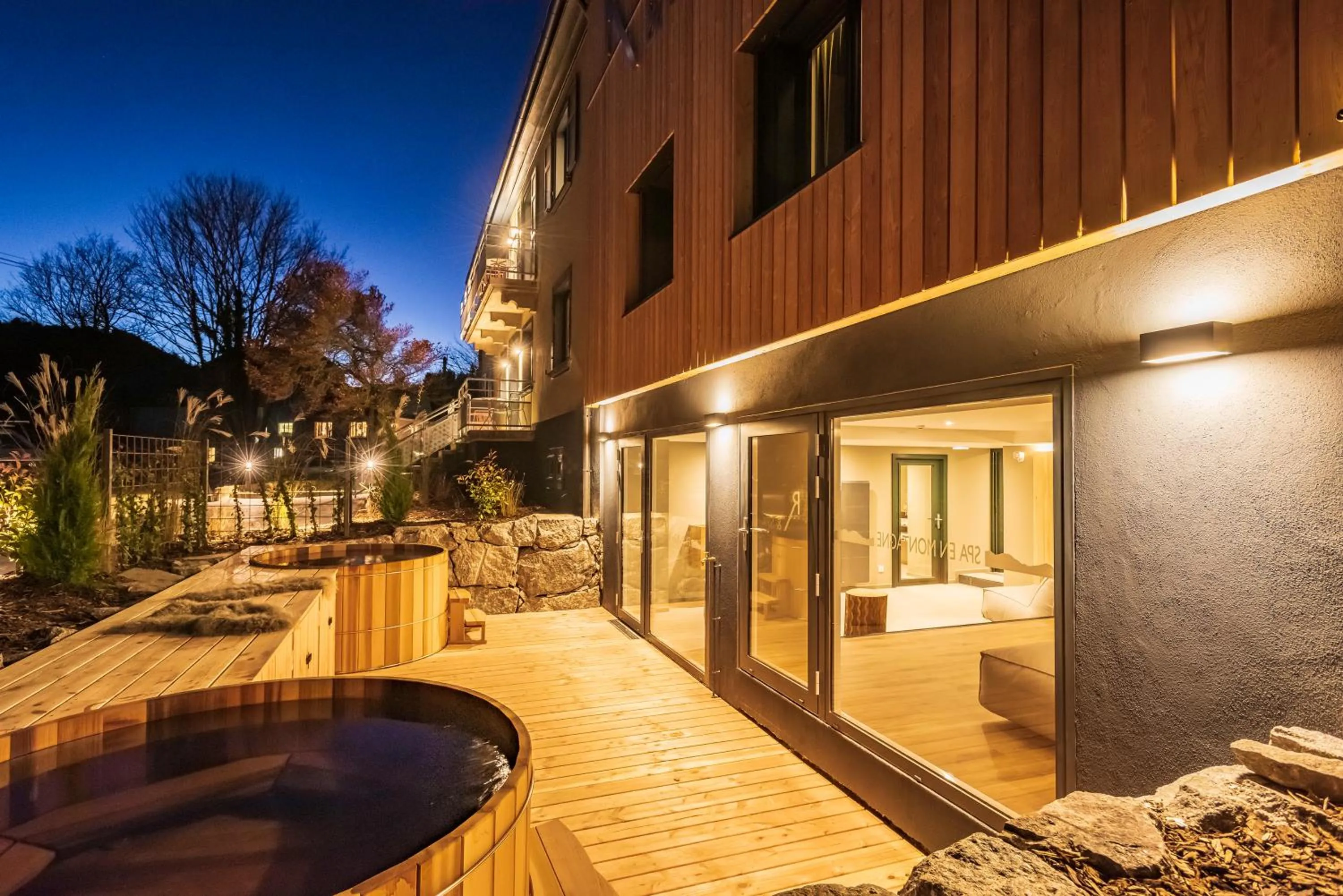 Logis Hôtel Restaurant & Spa La Rochette