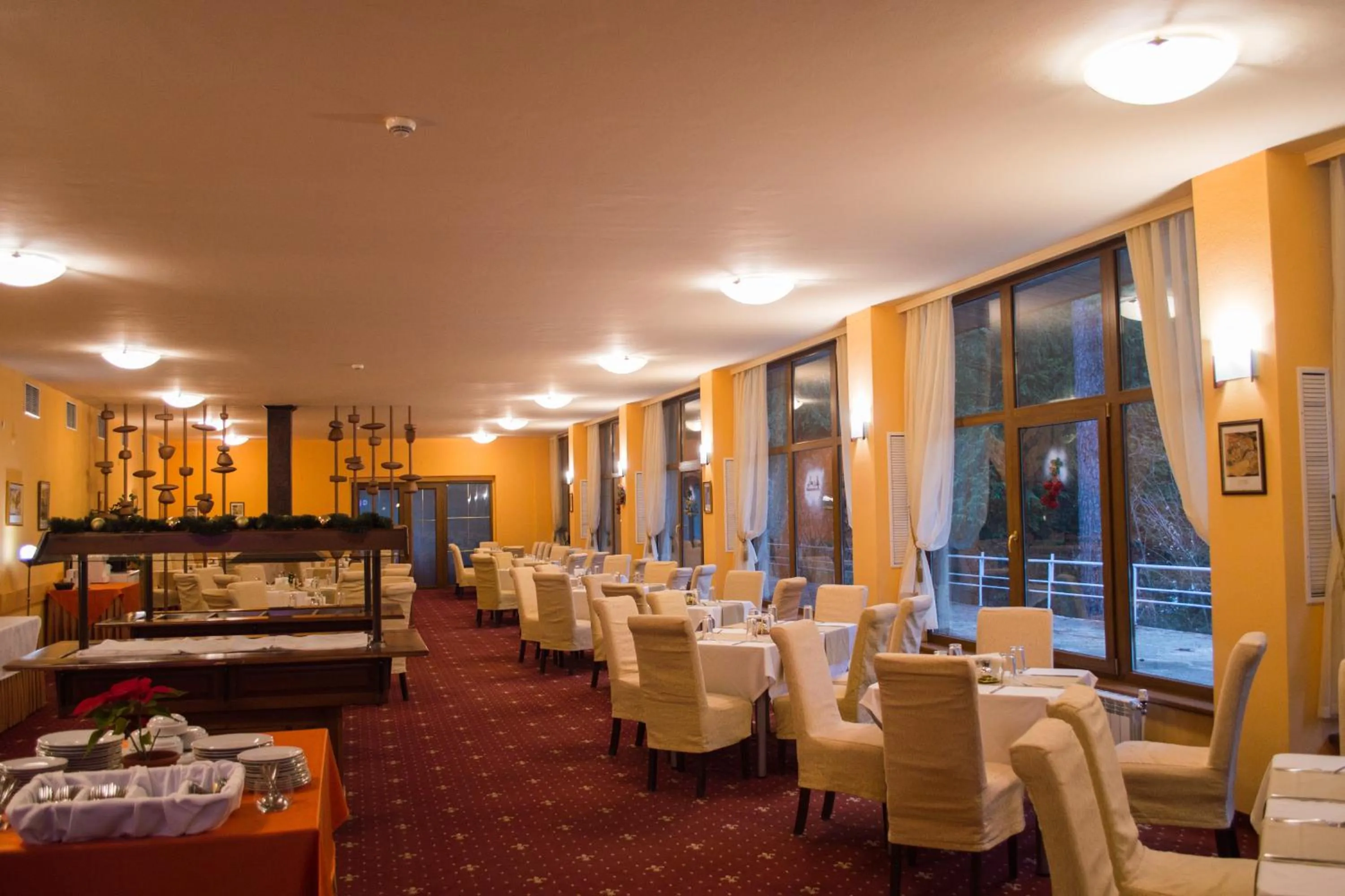 Restaurant/places to eat in Hotel Borovets Edelweiss