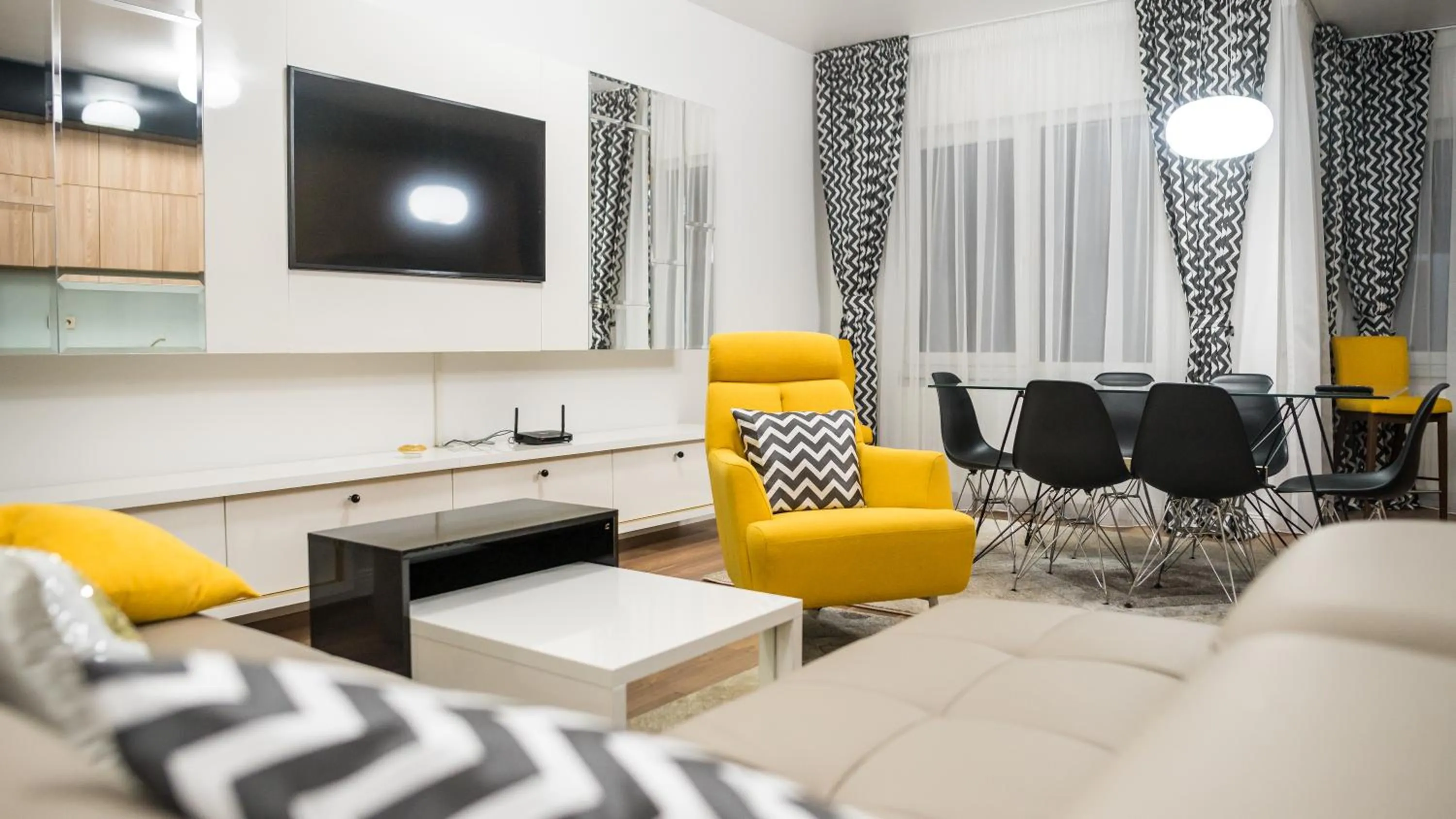 TV and multimedia in Dumbrava Residence