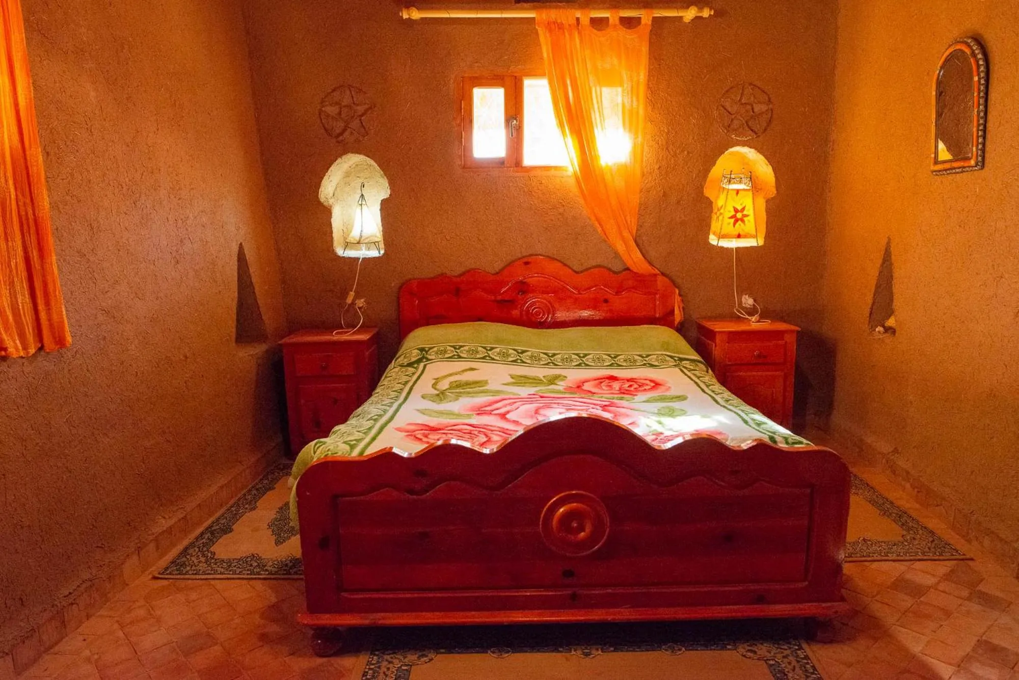 Bedroom, Bed in Maison Nomades