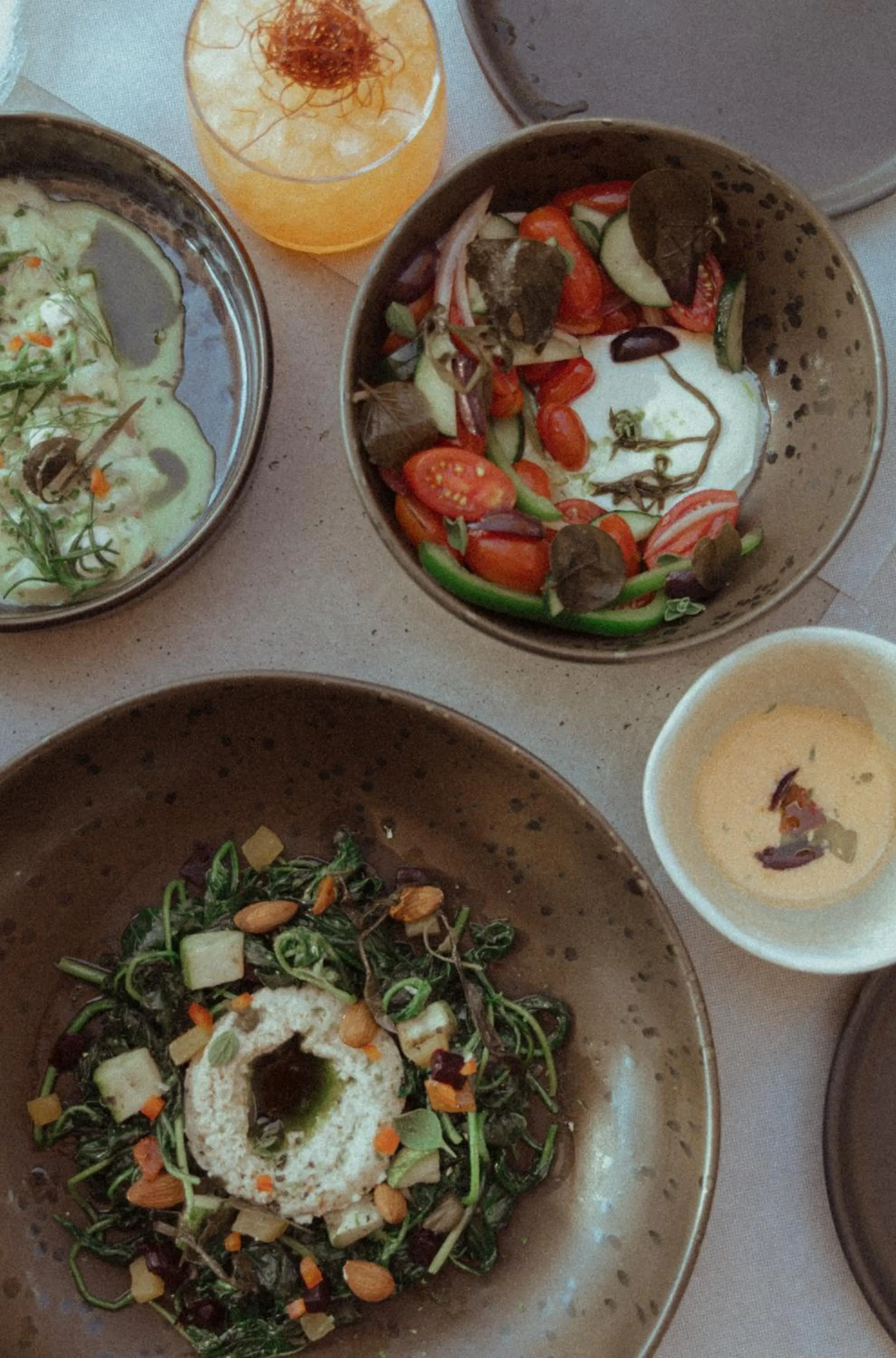 Food and drinks in Cove Paros