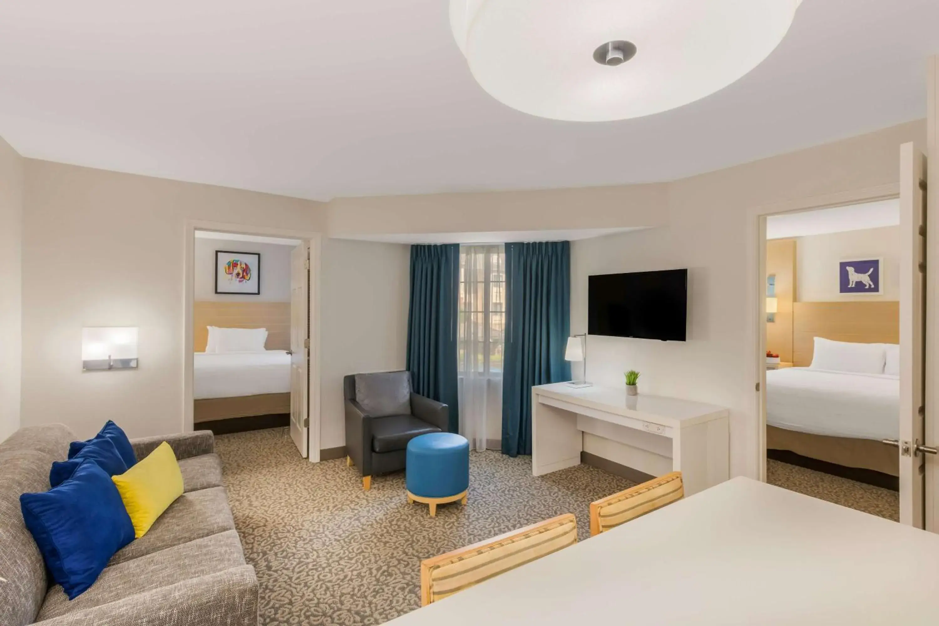 Two-Bedroom King Suite in Sonesta ES Suites Charlotte Arrowood Two-Bedroom King Suite in Sonesta ES Suites Charlotte Arrowood