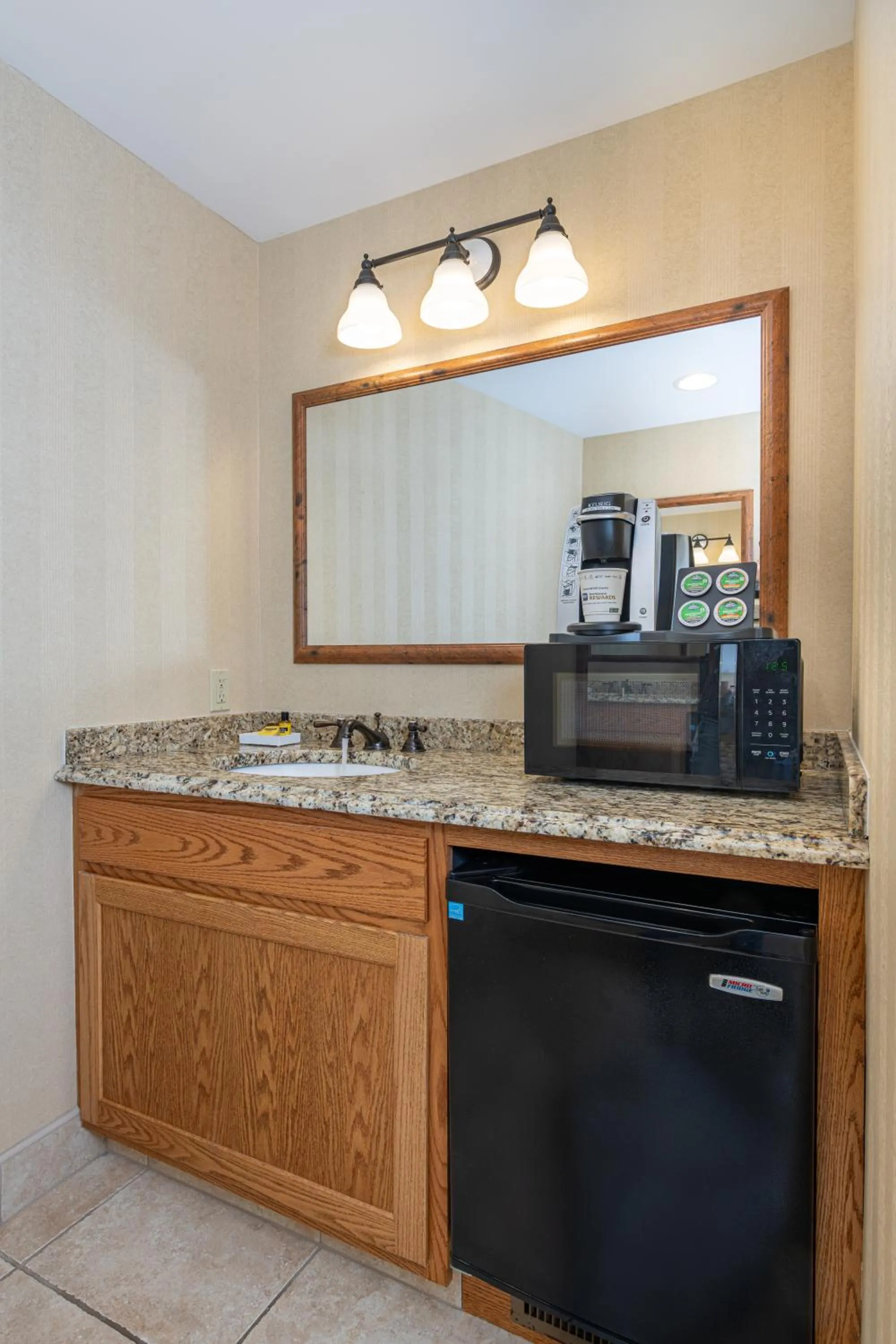 minibar in Best Western Plus Waterbury - Stowe