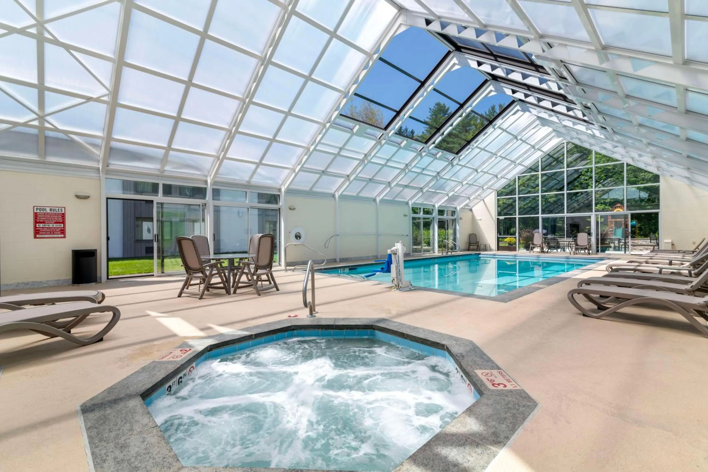 Pool view in Best Western Plus Waterbury - Stowe