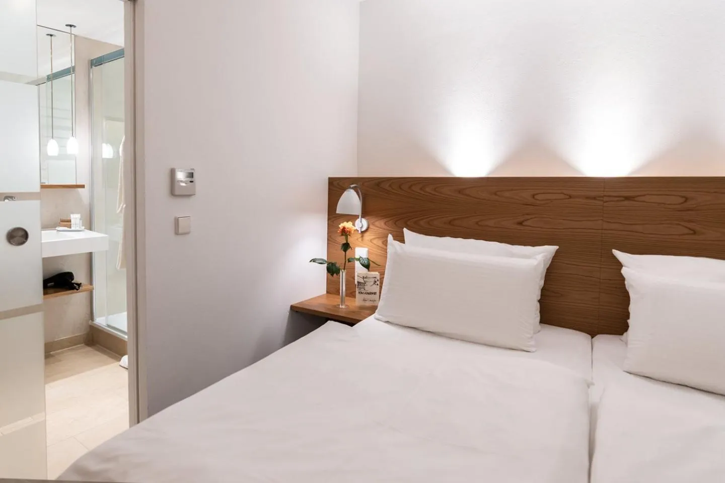 Photo of the whole room, Bed in Hotel Adler Asperg