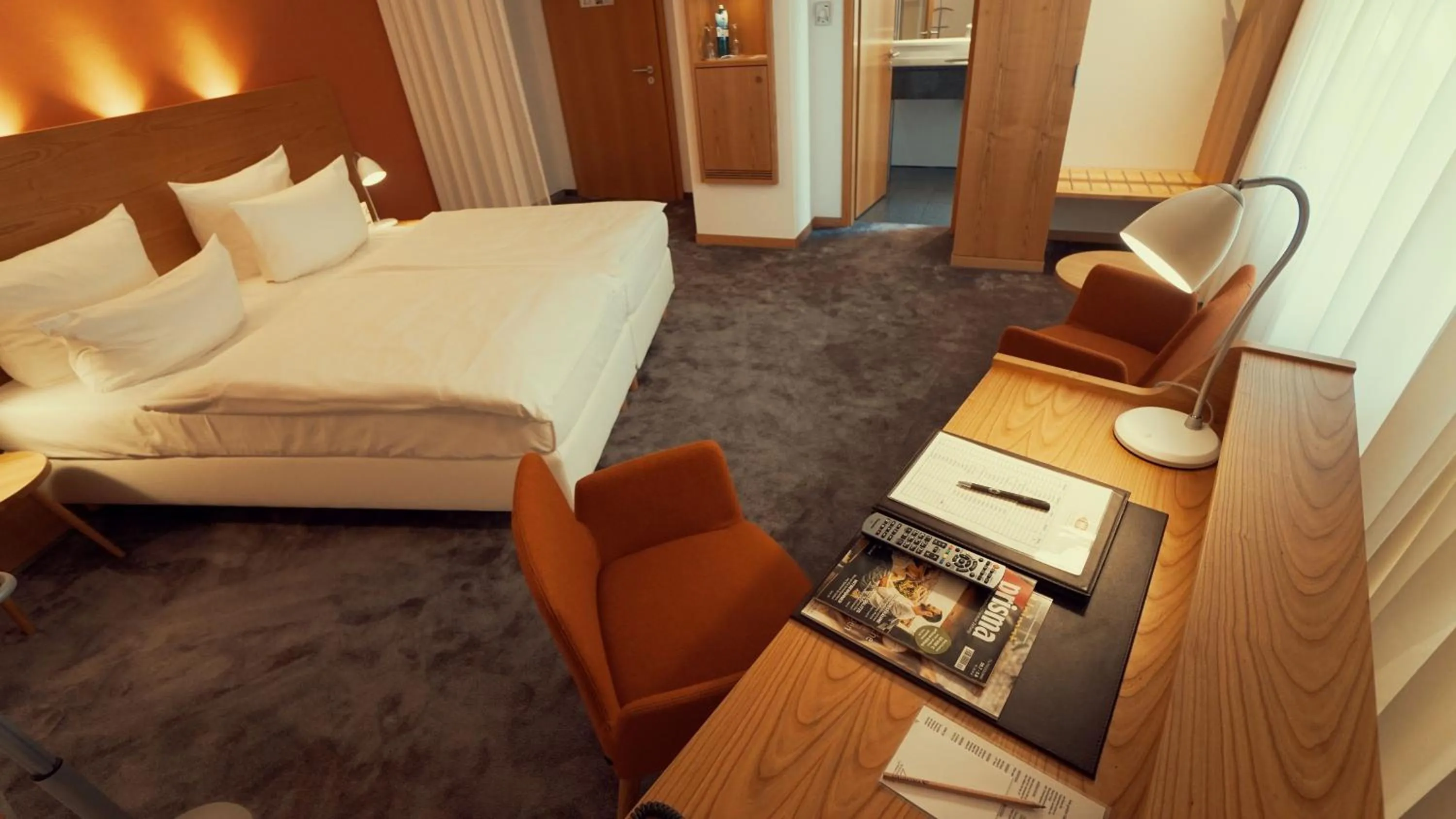 Bedroom, Bed in Hotel Adler Asperg