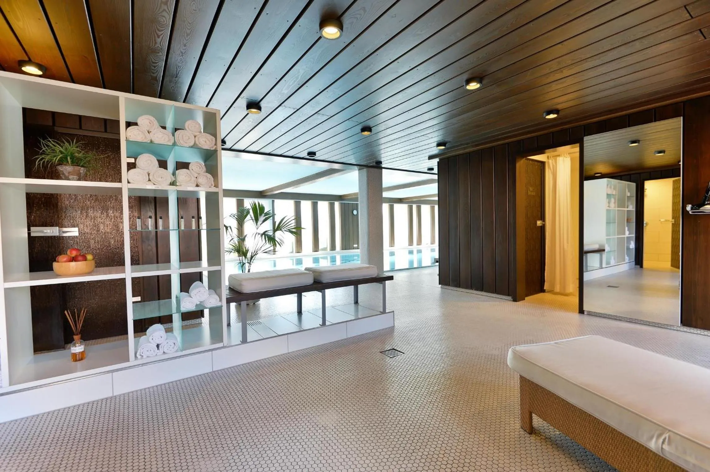 Spa and wellness centre/facilities, Bed in Hotel Adler Asperg
