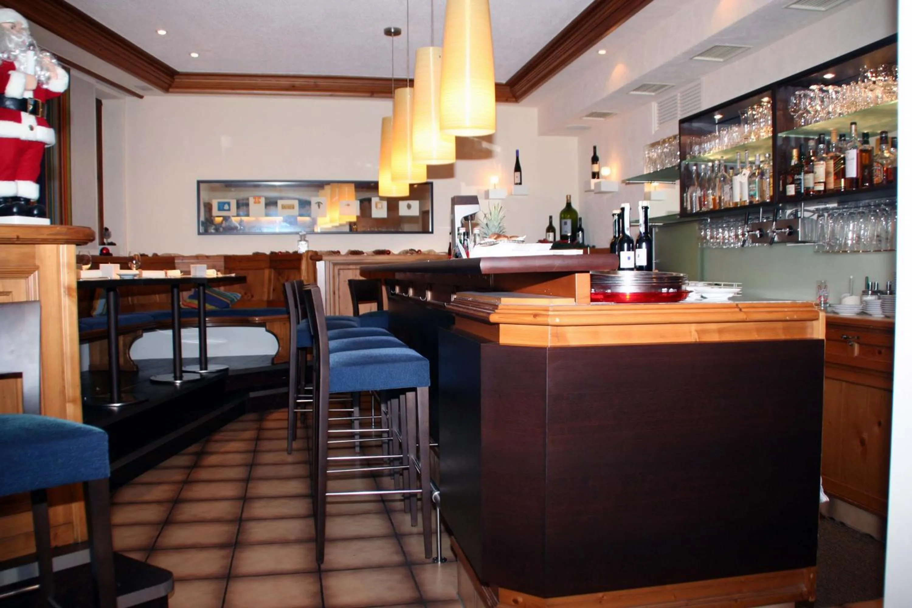 Lounge or bar in Hotel Adler Asperg