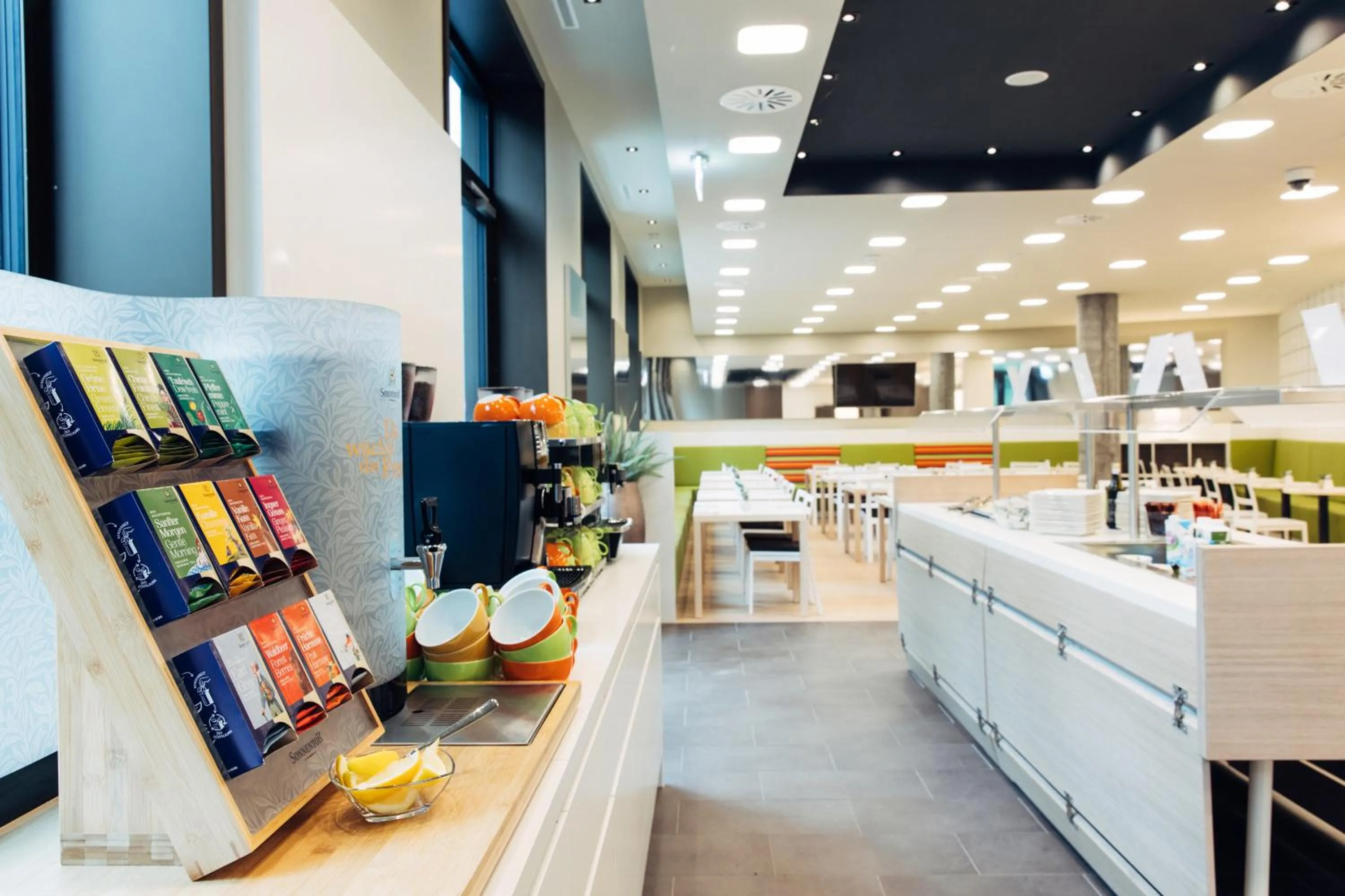 Food and drinks in harry's home Zürich-Wallisellen