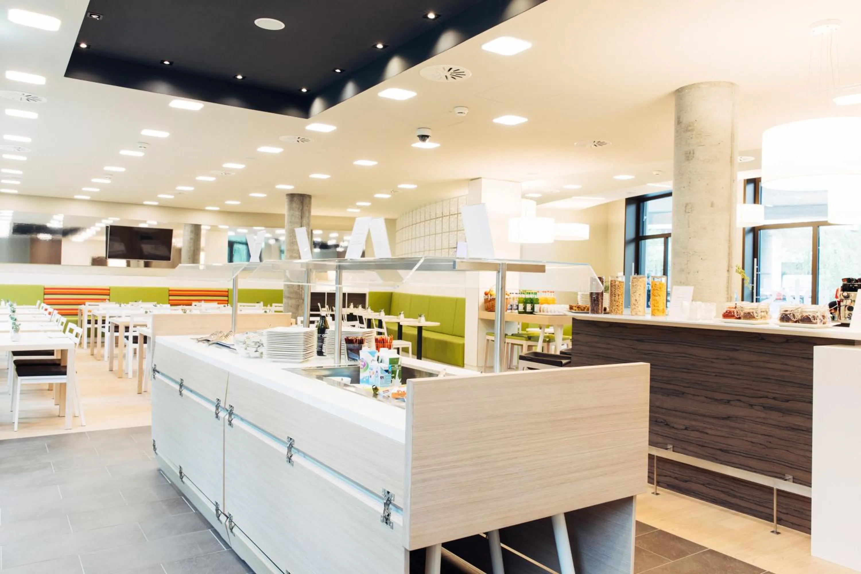 Breakfast in harry's home Zürich-Wallisellen