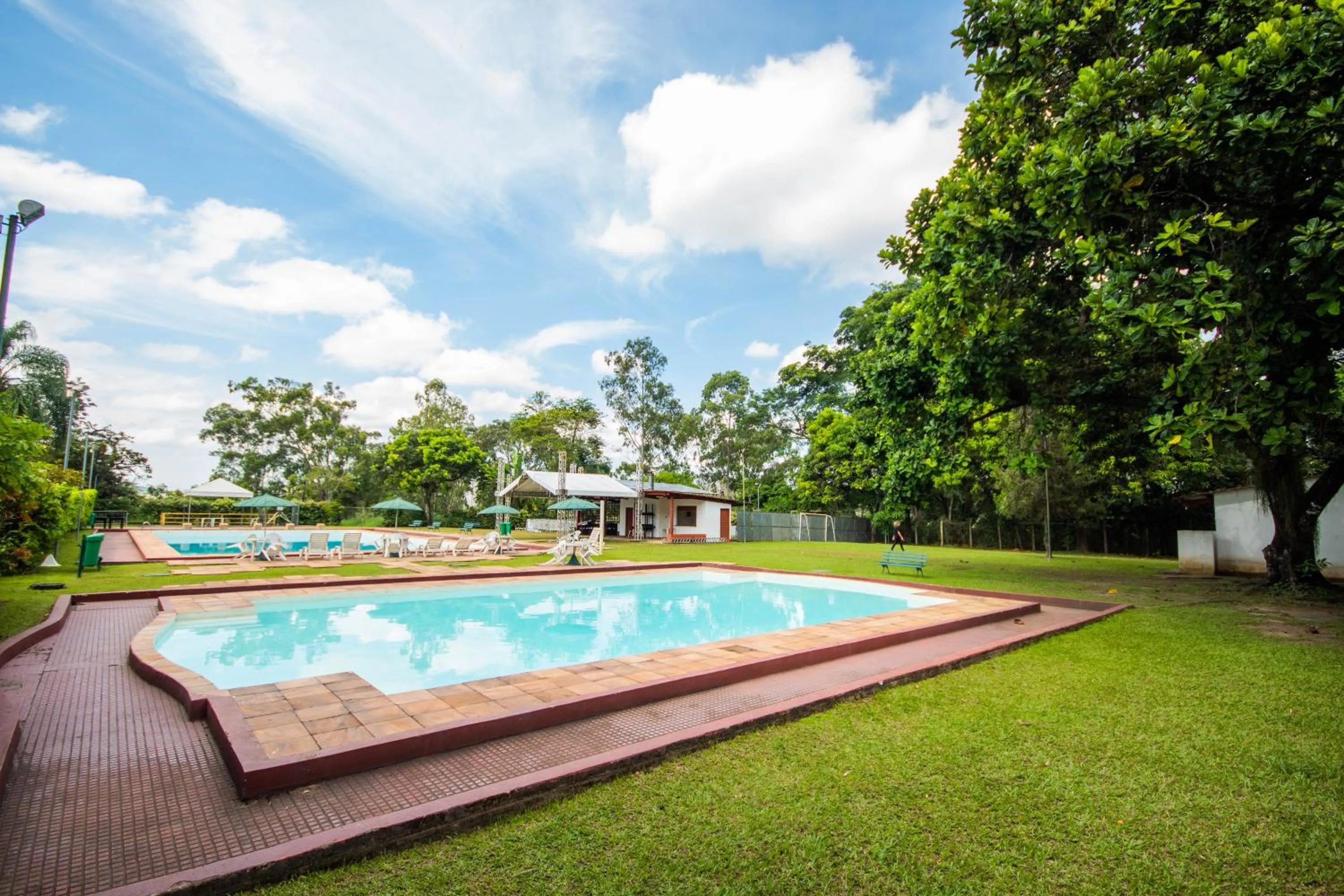 Swimming pool in Hotel Escola Bela Vista