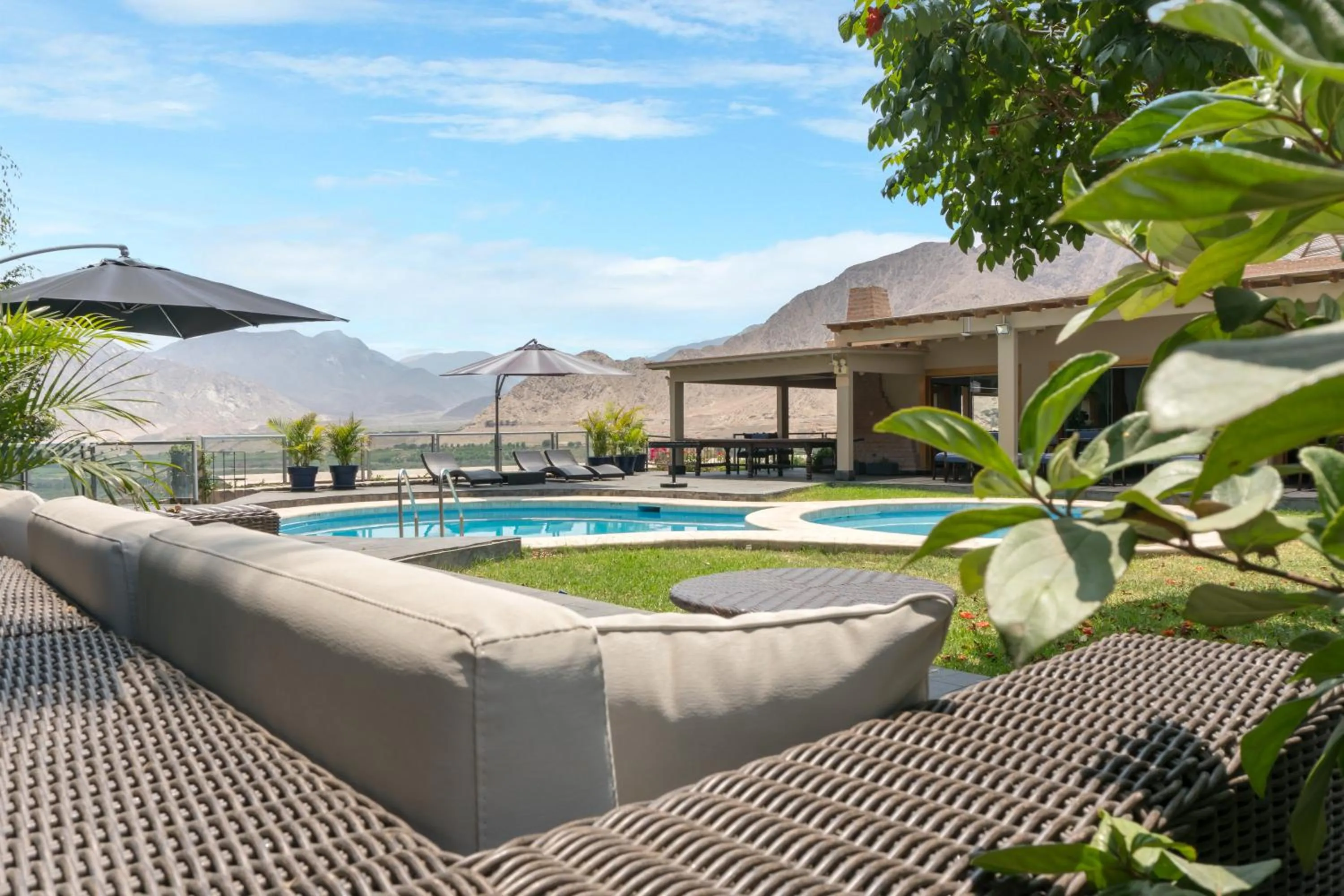 Swimming pool in Empedrada Ranch & Lodge - Hotel Asociado Casa Andina