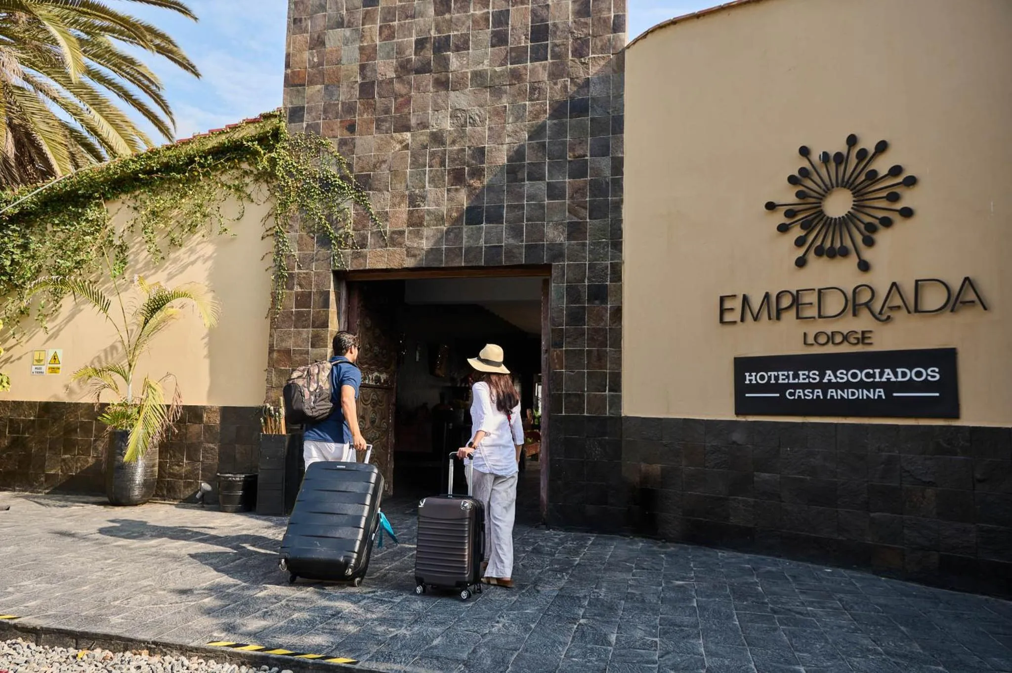Facade/entrance in Empedrada Ranch & Lodge - Hotel Asociado Casa Andina