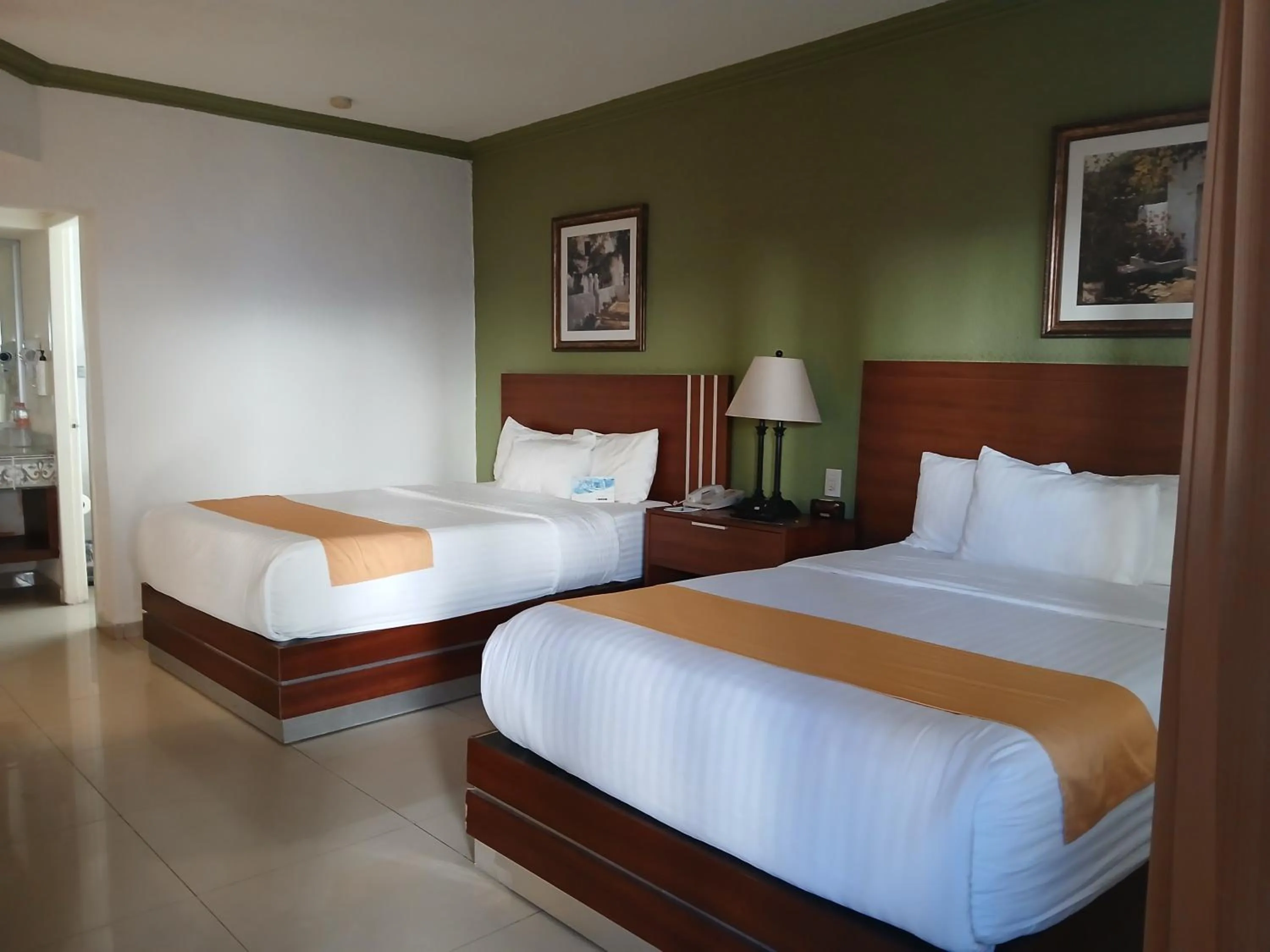 Bedroom, Bed in Quality Inn Ciudad Obregon