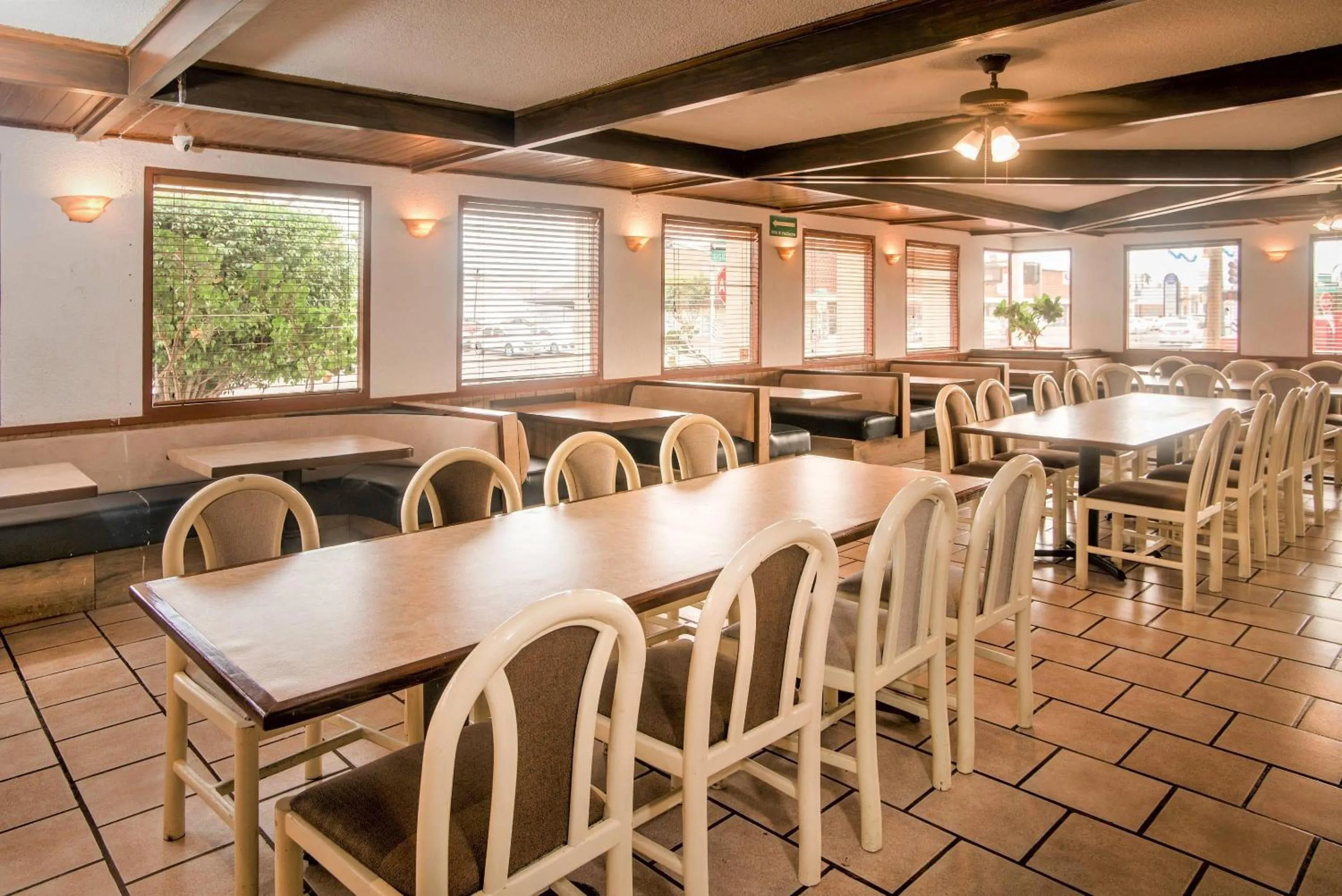 Breakfast in Quality Inn Ciudad Obregon