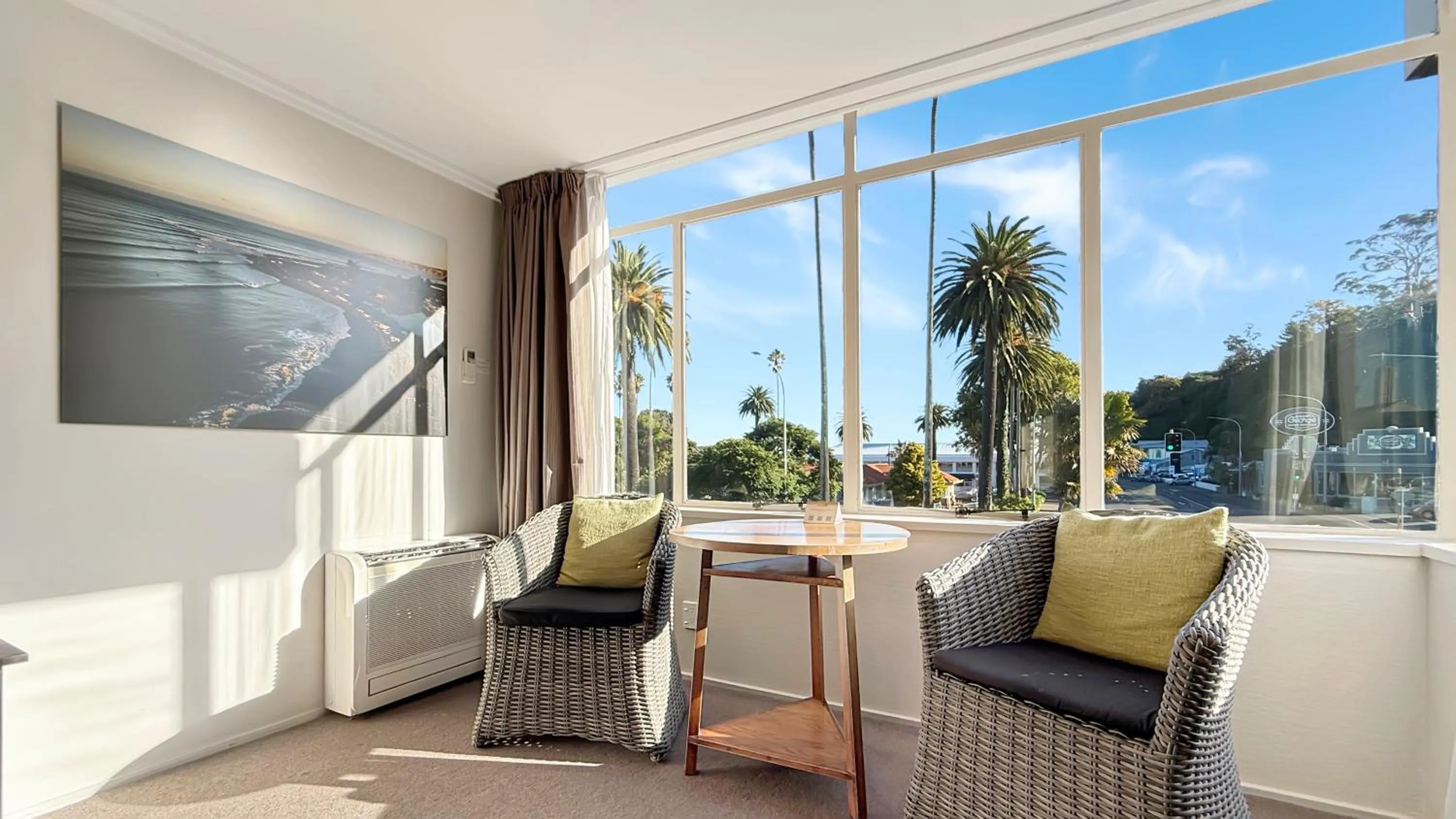 Seating area in expressotel