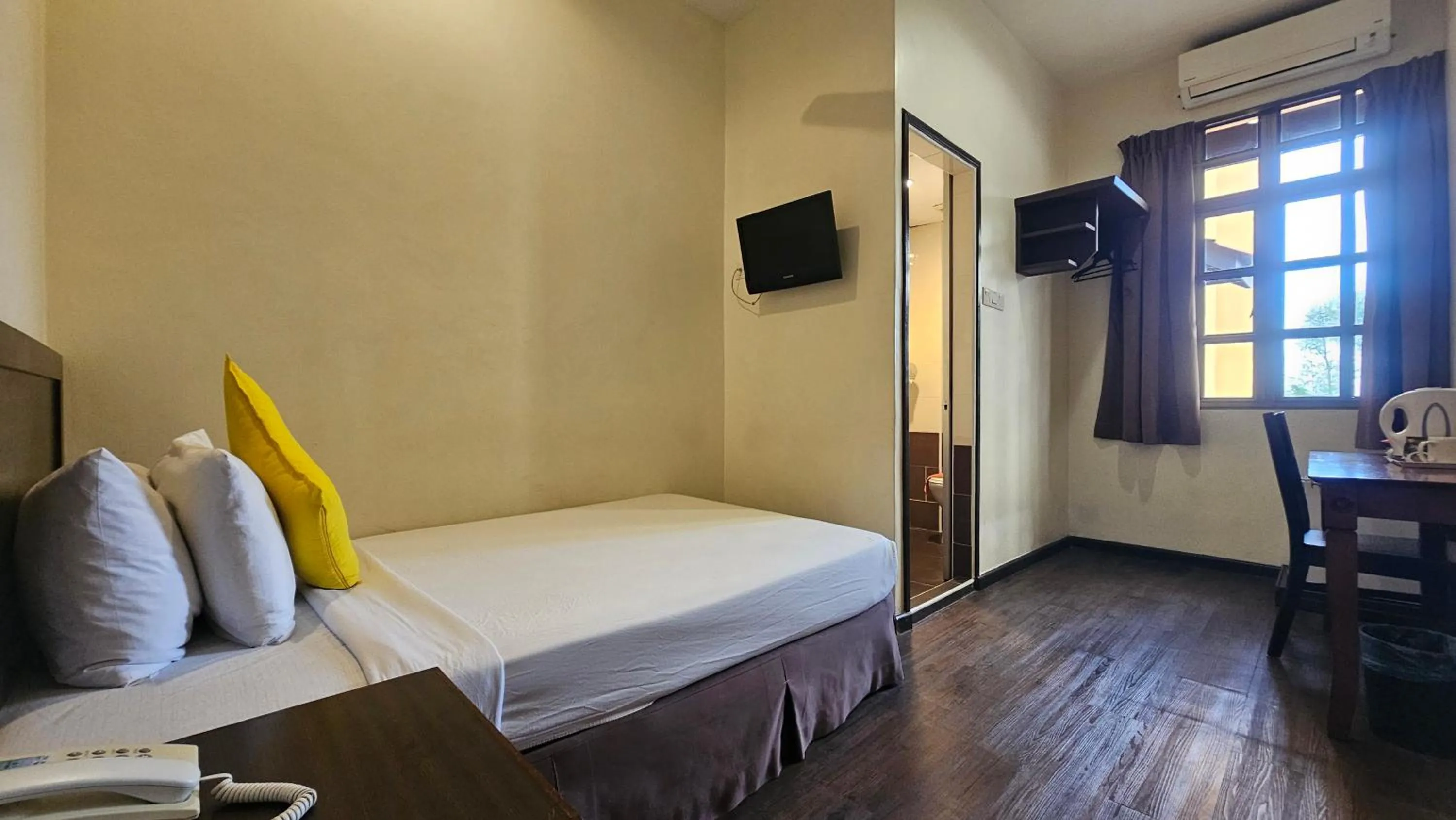 Bed in Hotel 22 Gurney, Penang