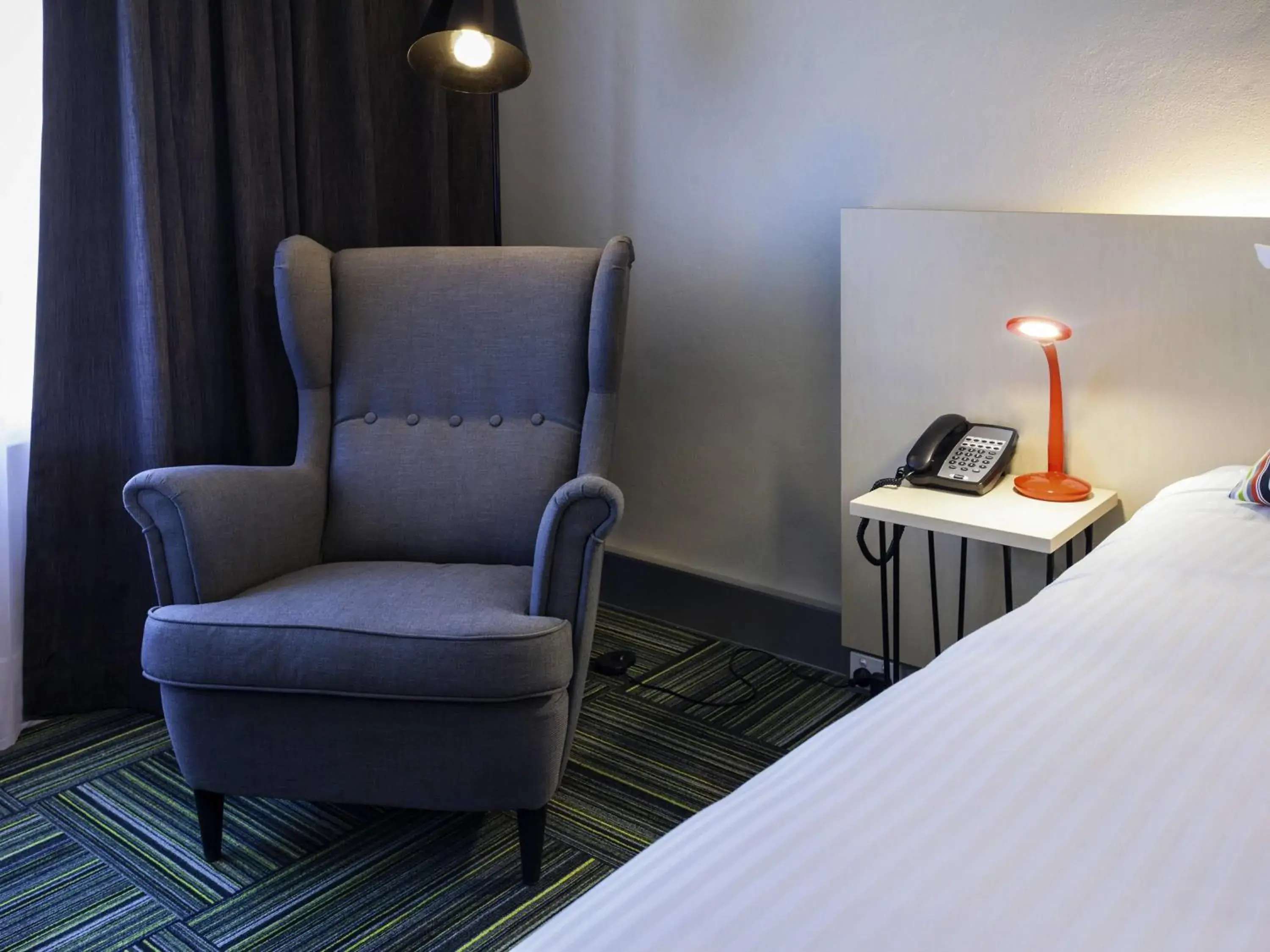 Superior King Room in ibis Styles Tamworth Superior King Room in ibis Styles Tamworth