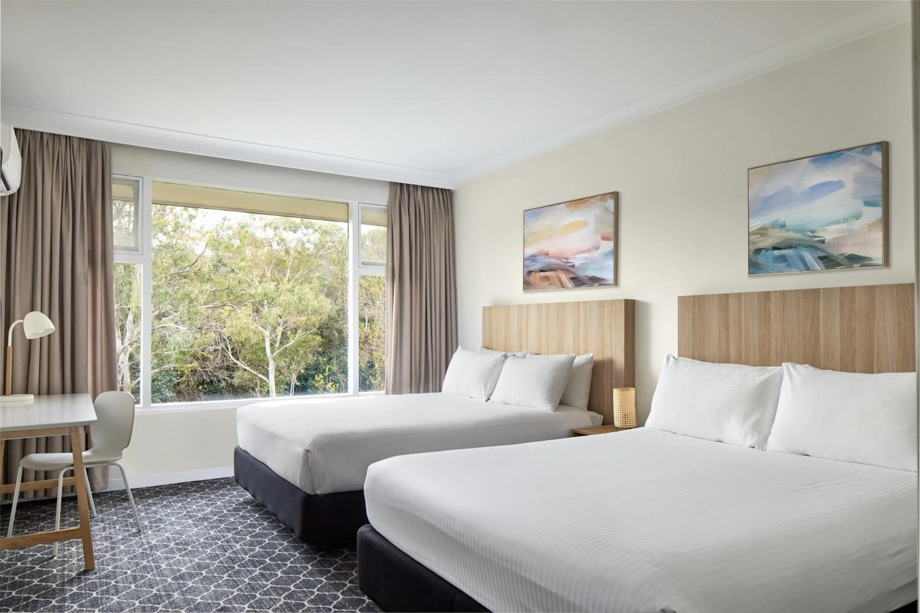 Bed in ibis Styles Tamworth