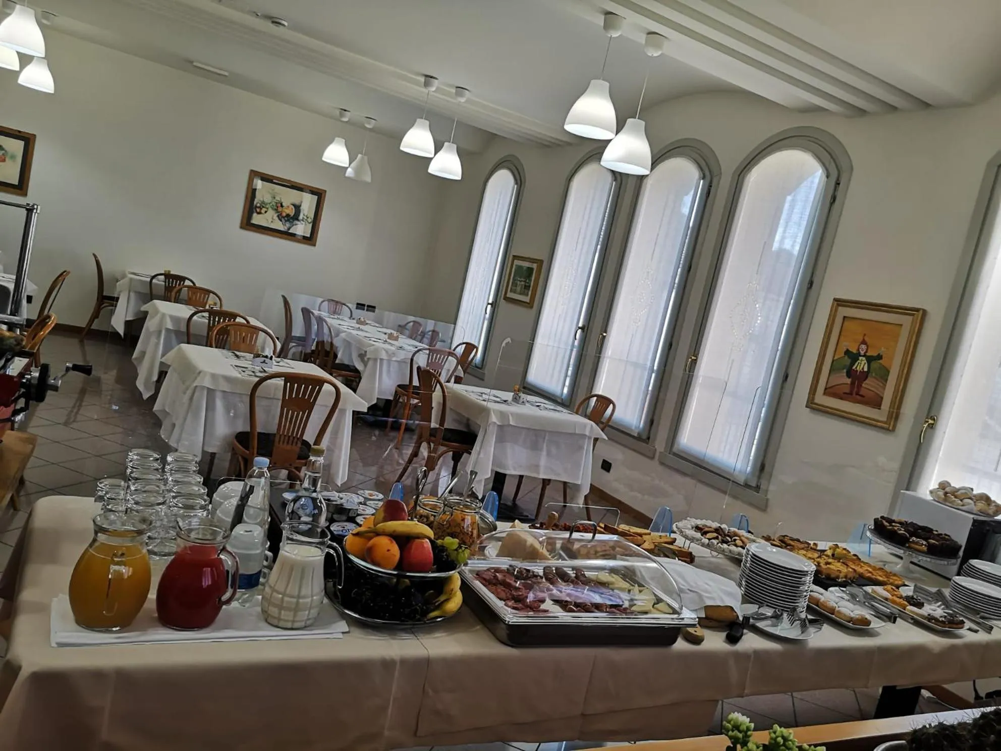 Breakfast in Hotel San Giuliano