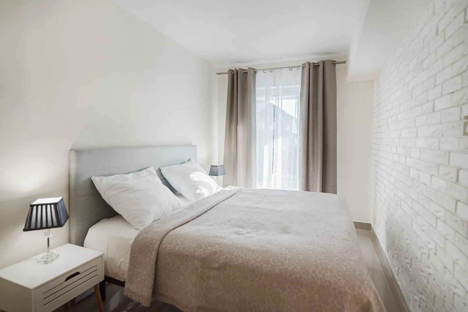 Bed in Aparthotel Koroni Home