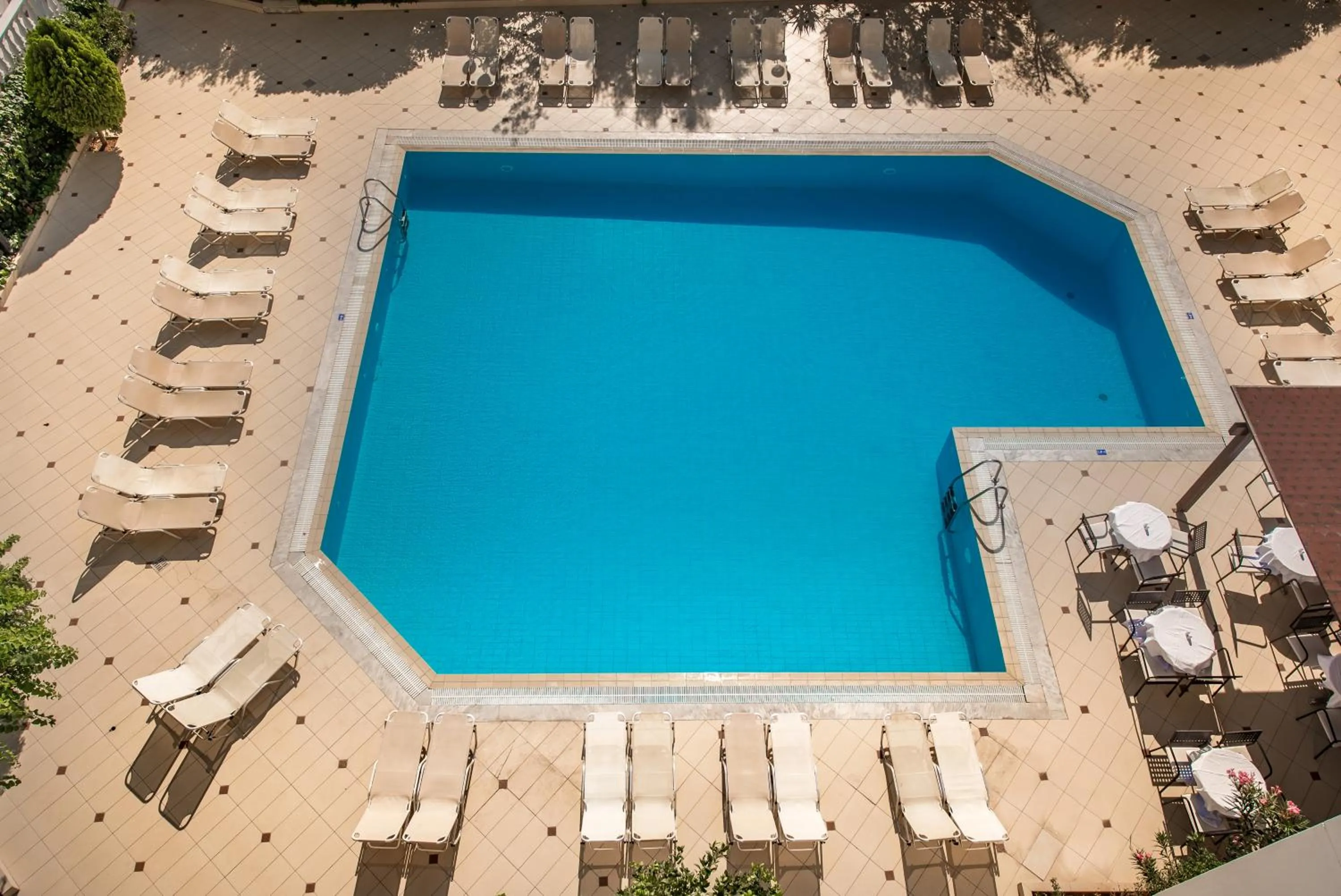 Swimming pool in Hersonissos Palace