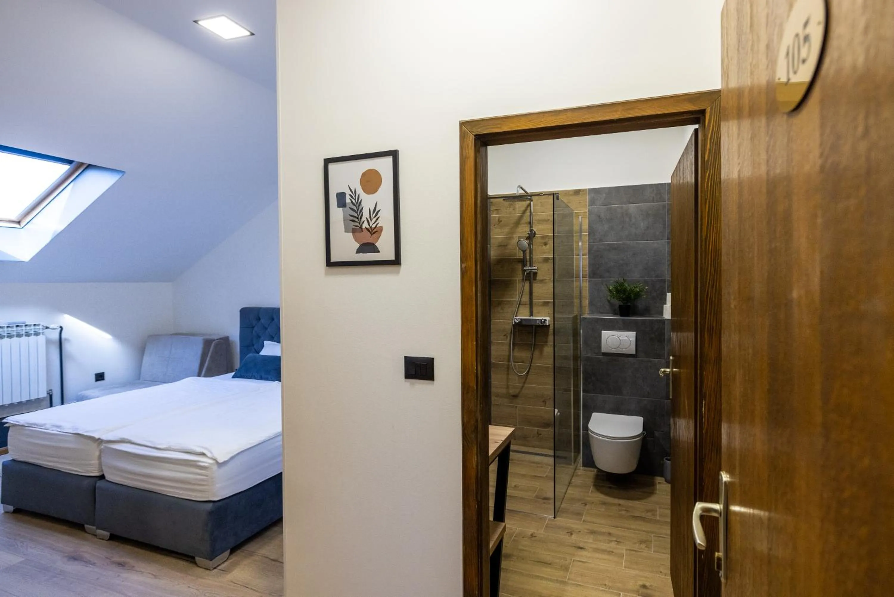 Bathroom, Bed in Rooms Lišnić