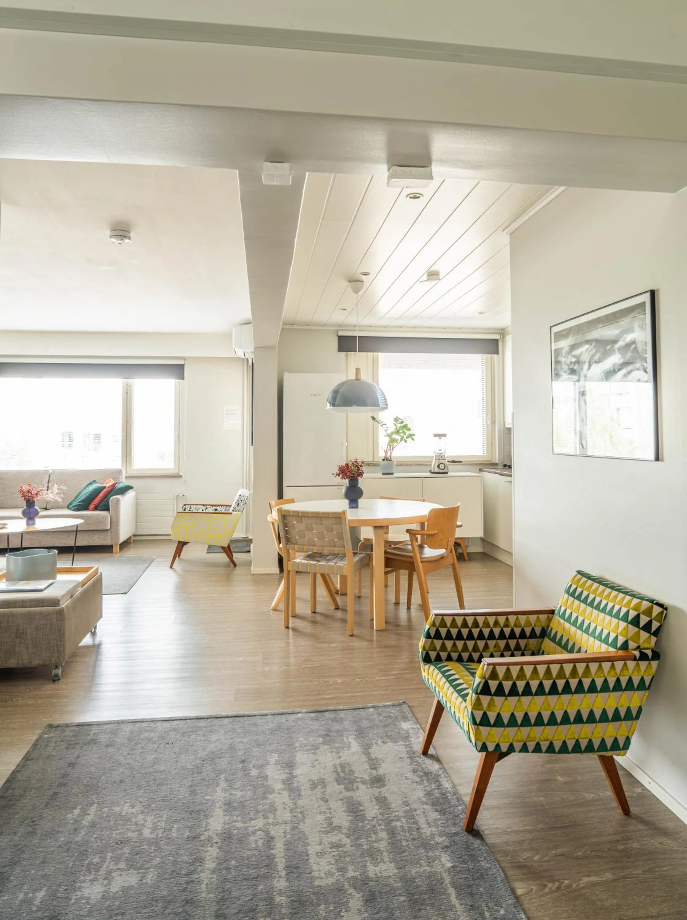 kitchen in The Luxury Downtown Rovaniemi with sauna