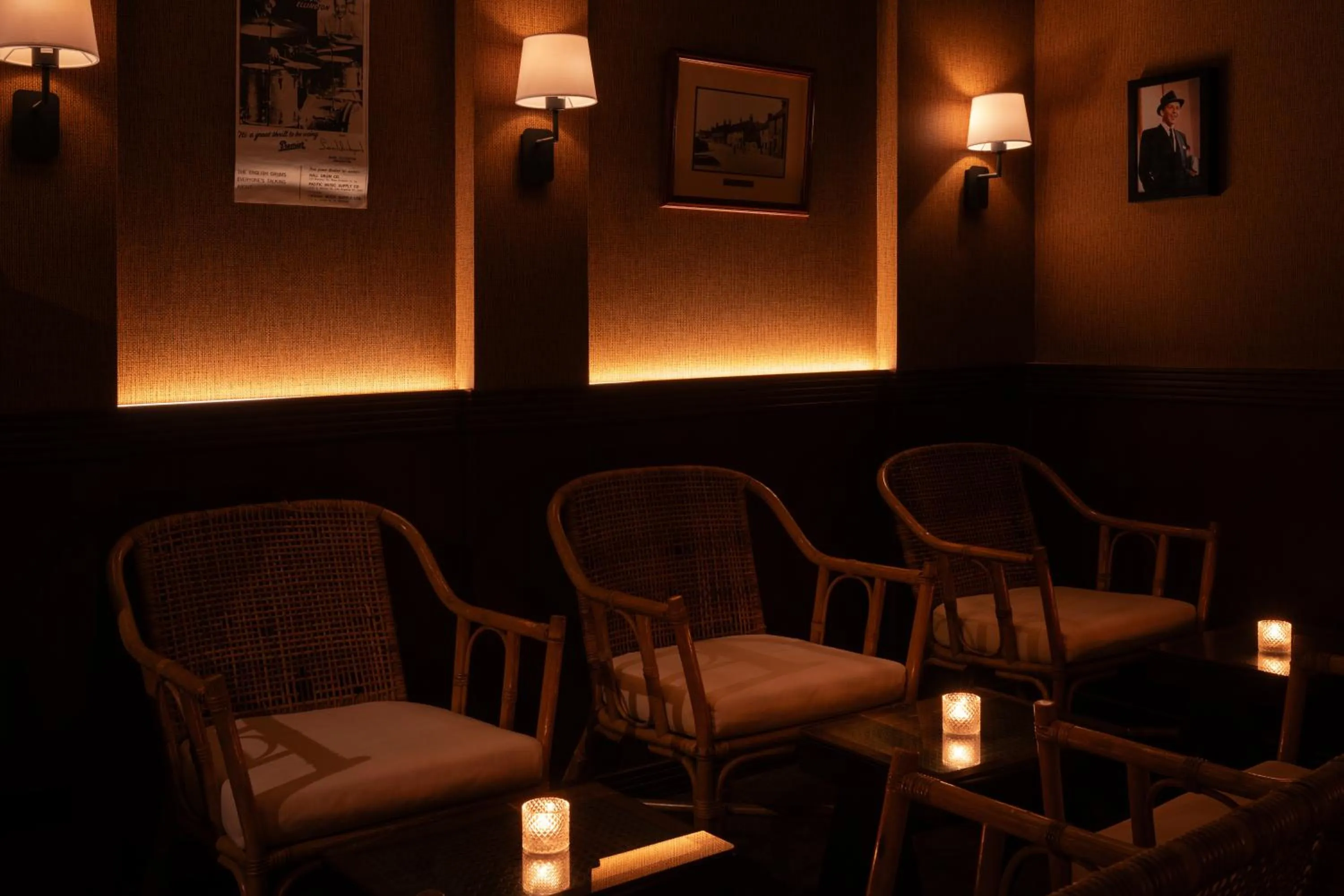 Lounge or bar in G Boutique Silom Hotel