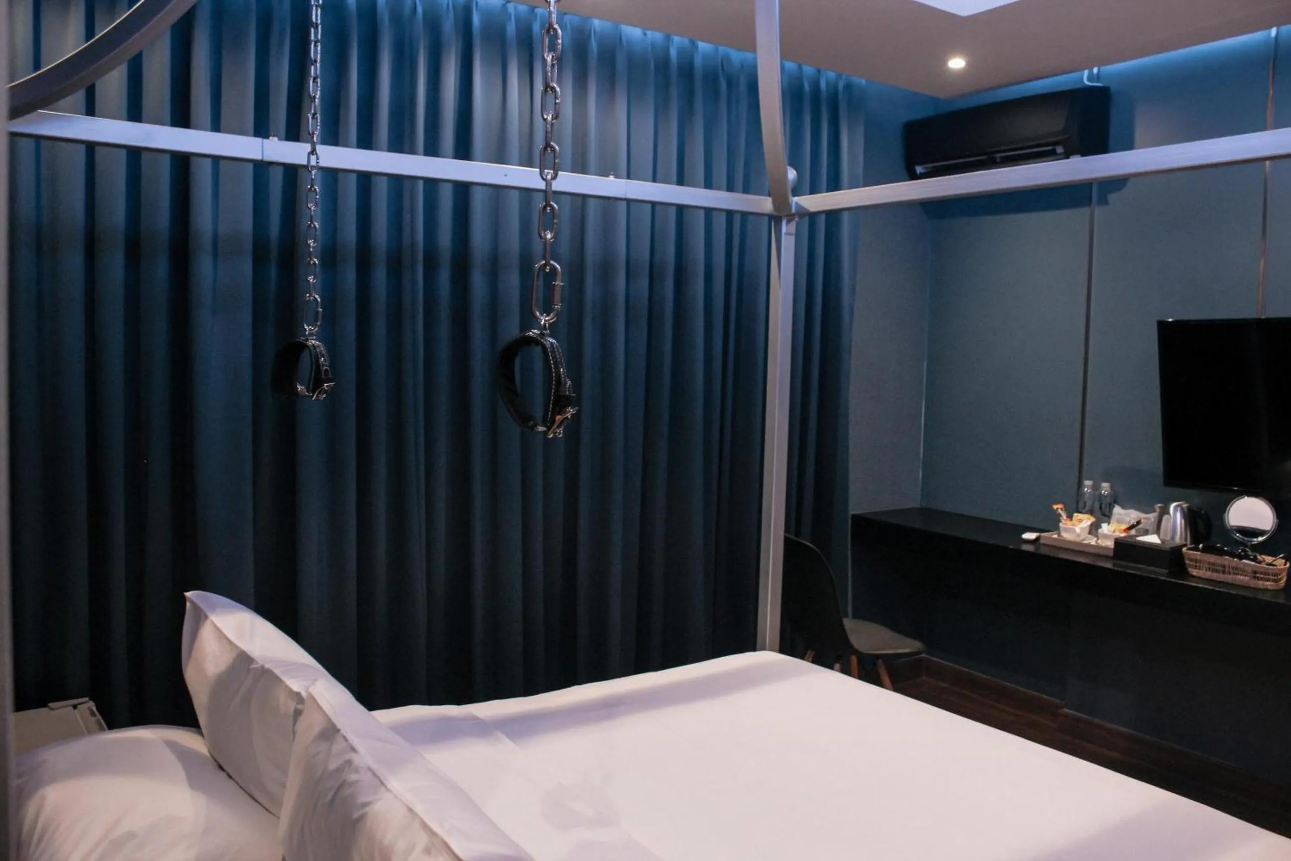 Bedroom, Bed in G Boutique Silom Hotel