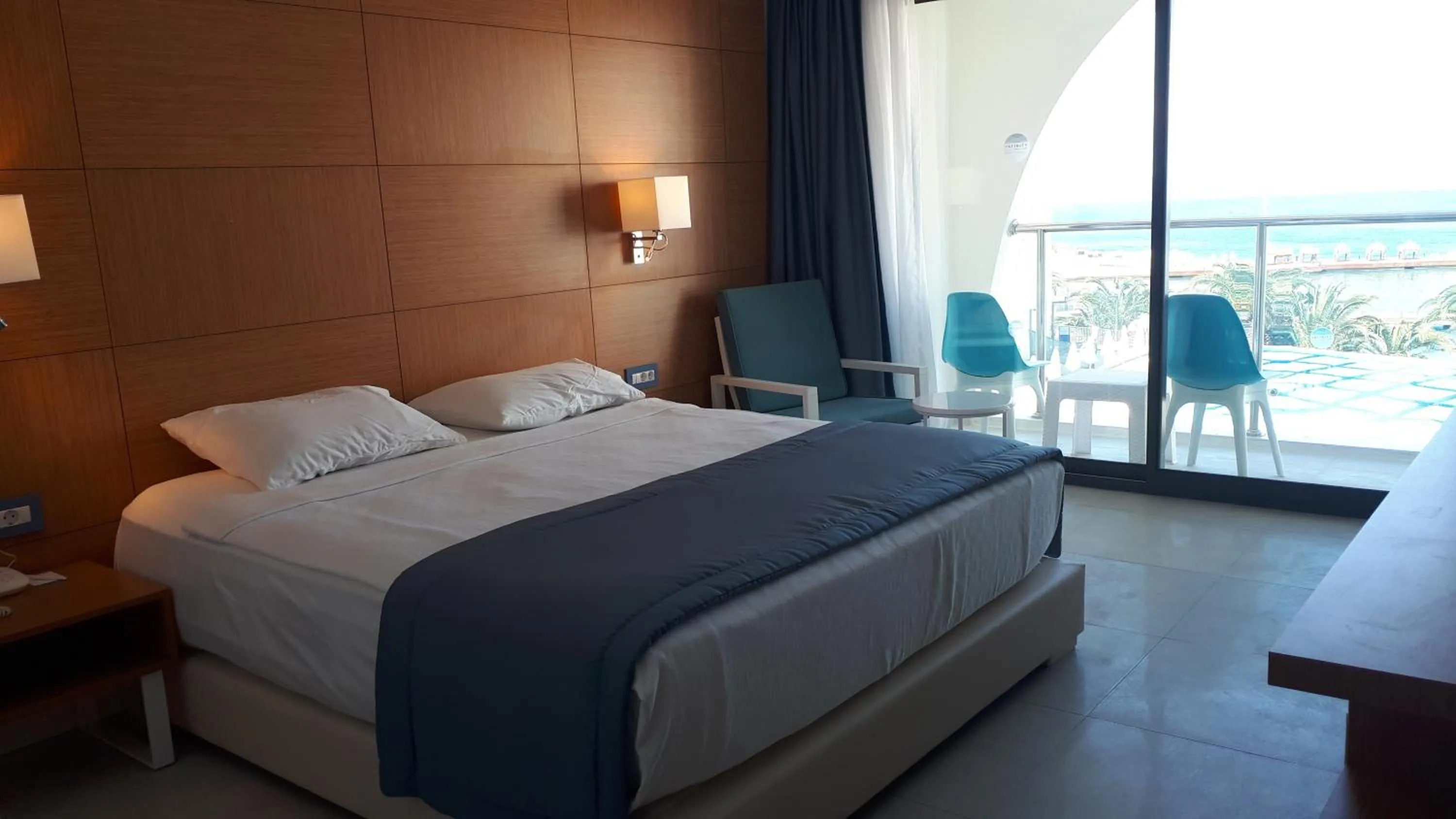 Photo of the whole room, Bed in INFINITY BY YELKEN AQUAPARK&RESORTS KUŞADASI