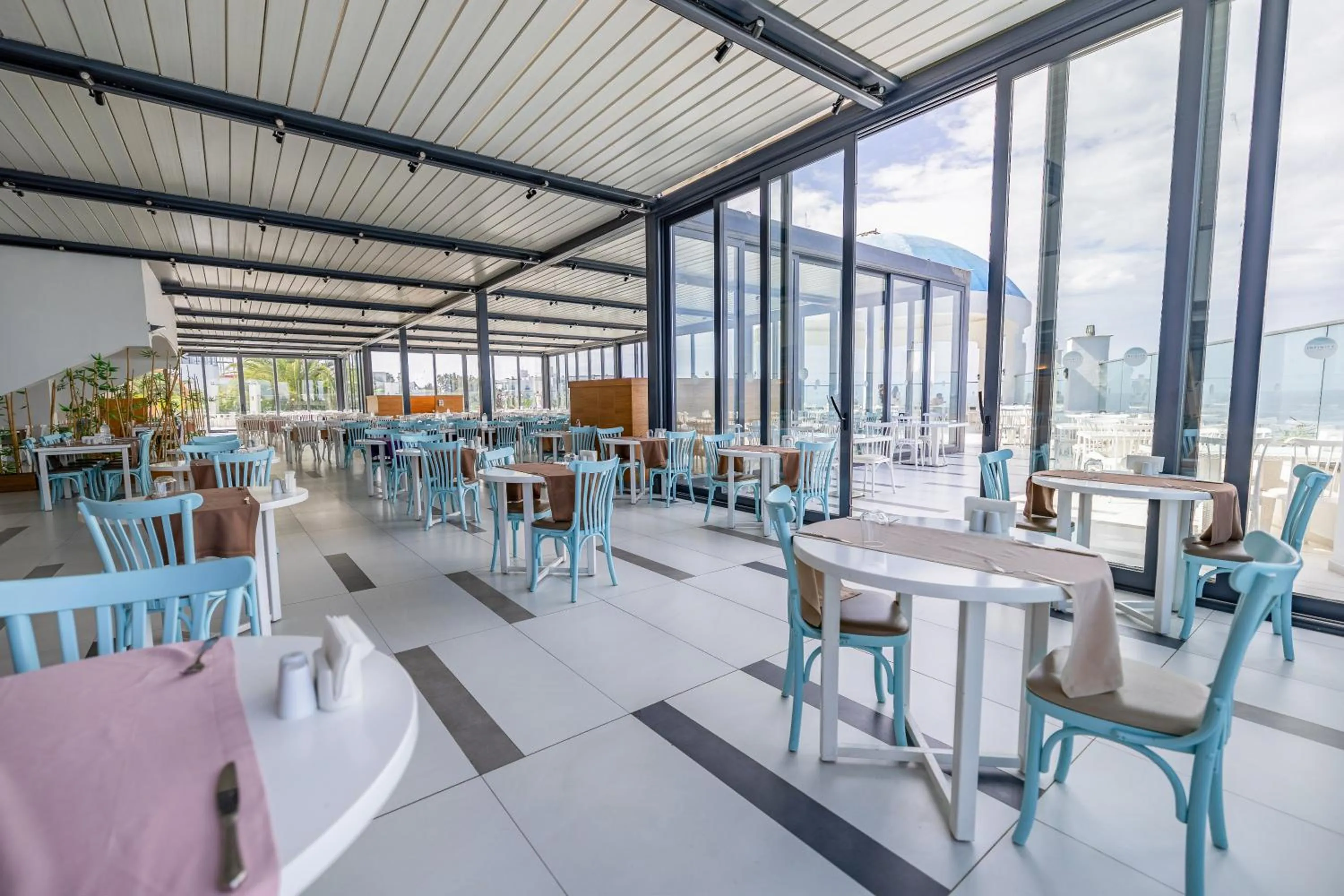 Restaurant/places to eat in INFINITY BY YELKEN AQUAPARK&RESORTS KUŞADASI