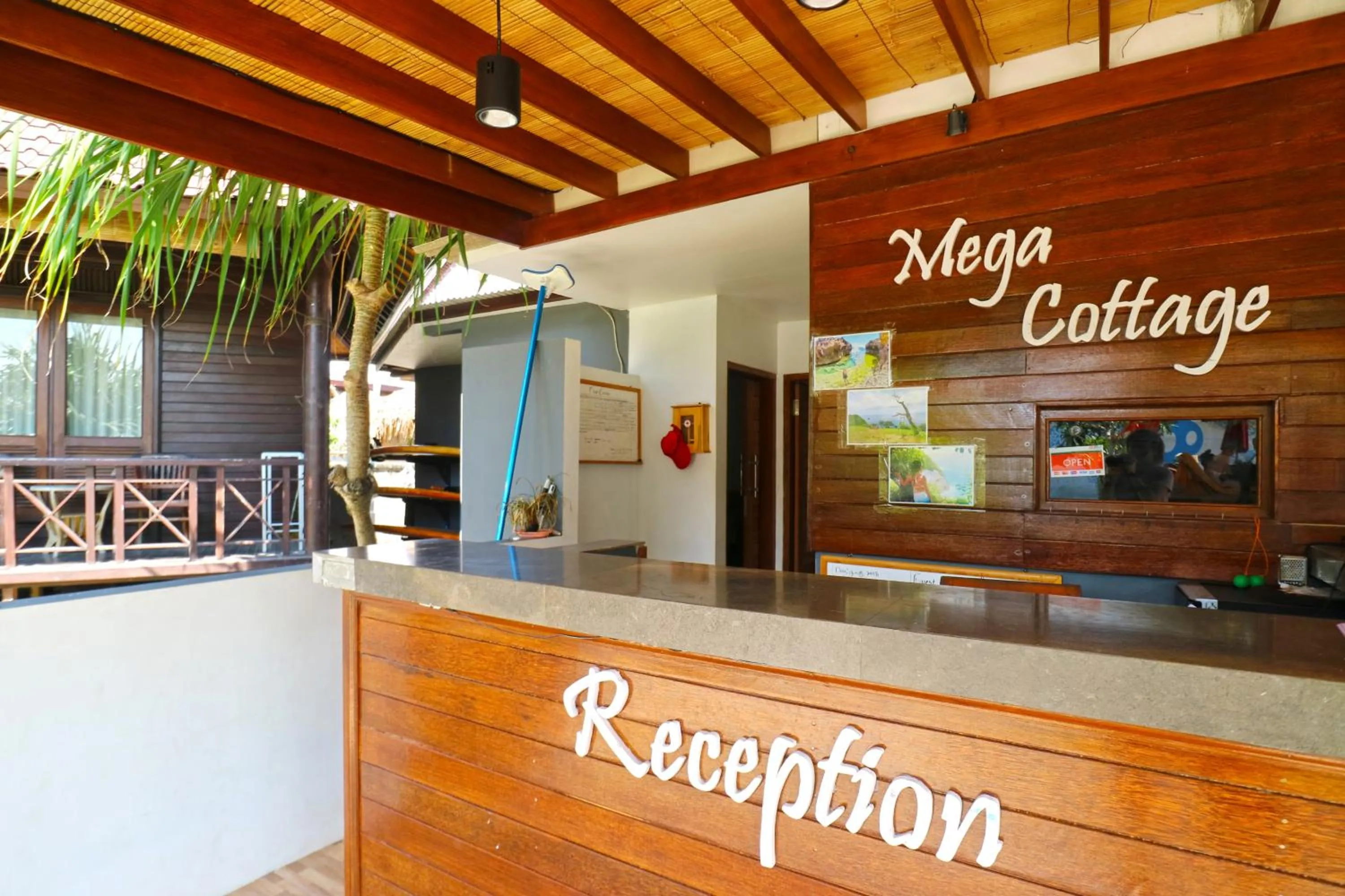 Lobby or reception in Mega Cottages