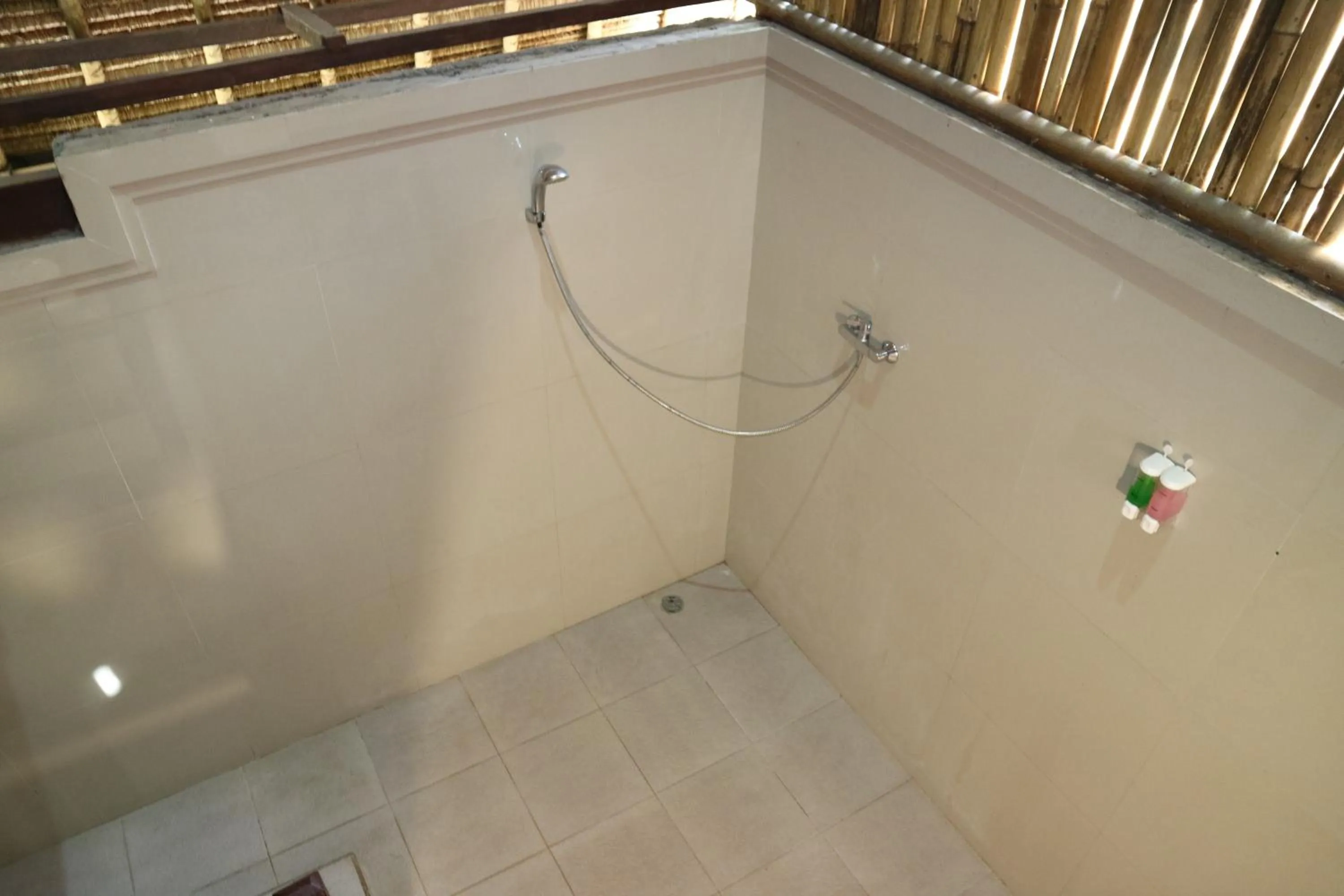 Shower in MolaMola House