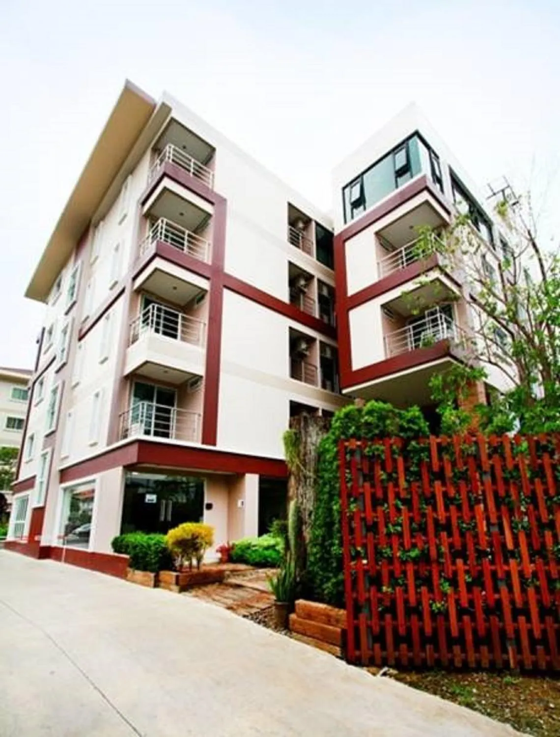 Facade/entrance in The Loft Resort Bangkok
