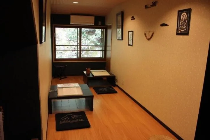 Decorative detail in Shukubo Kansho-in Temple Sanrakuso