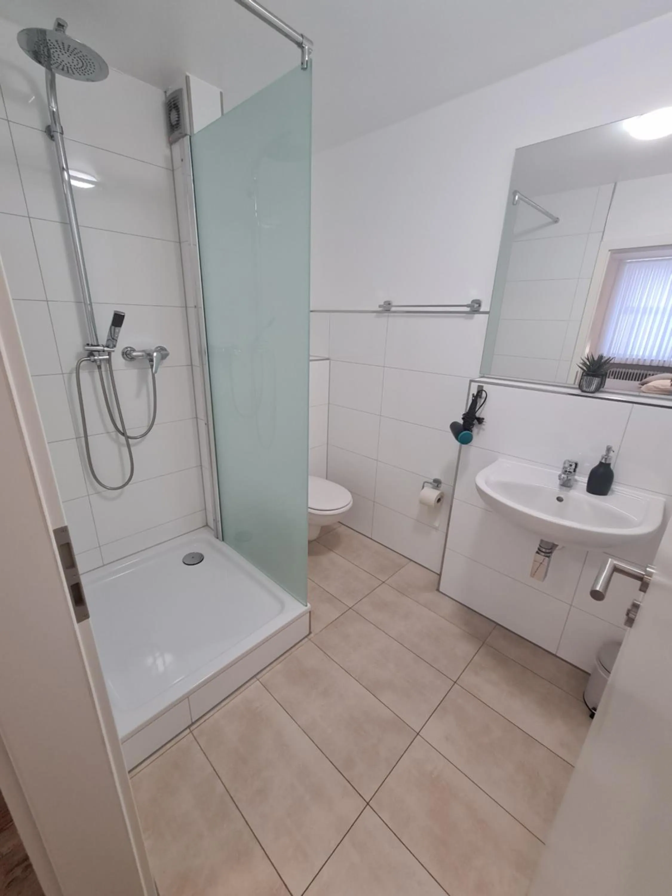 Shower in Pension Zwei A